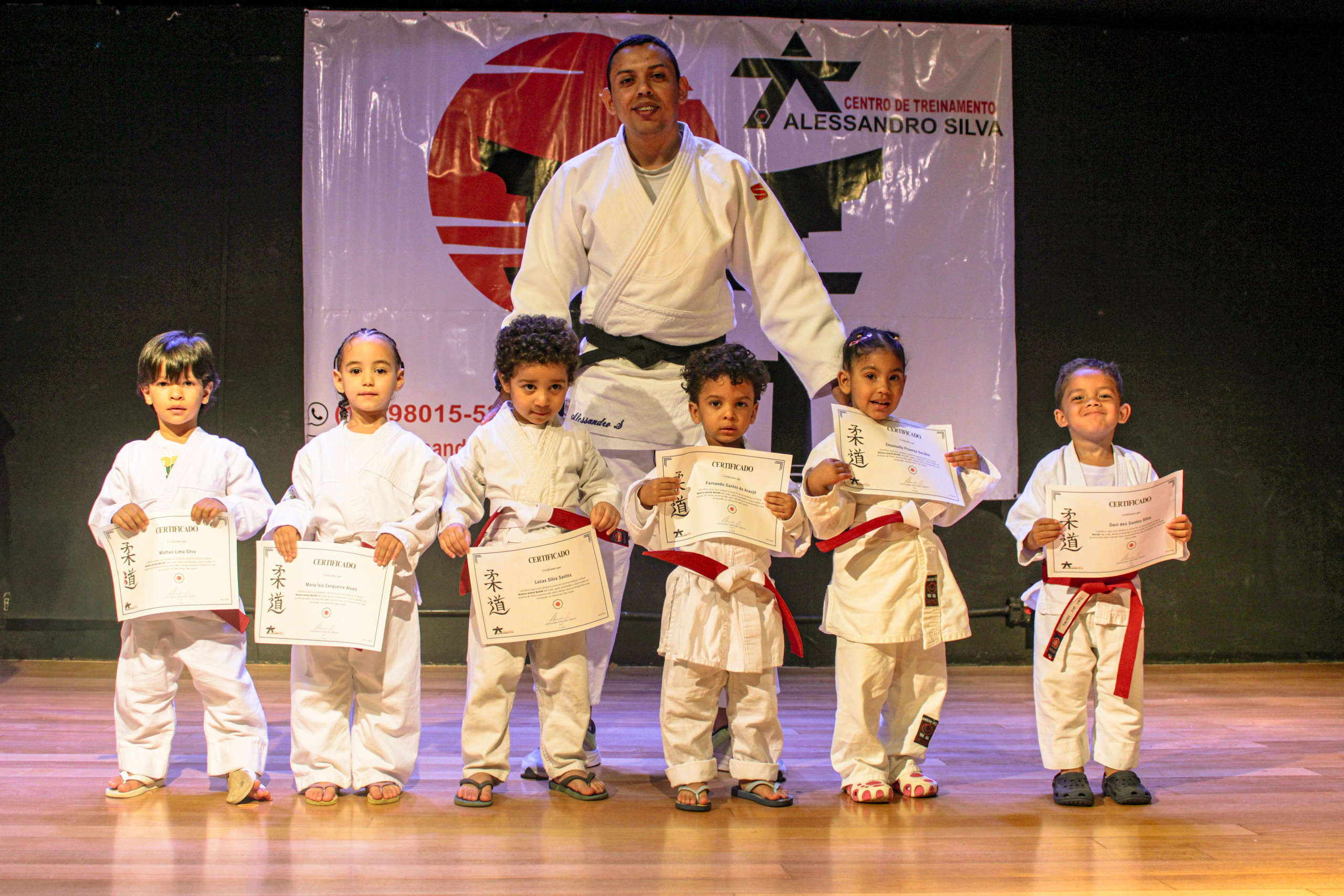 Troca de Faixa — CT Alessandro Silva. Valkyestudio