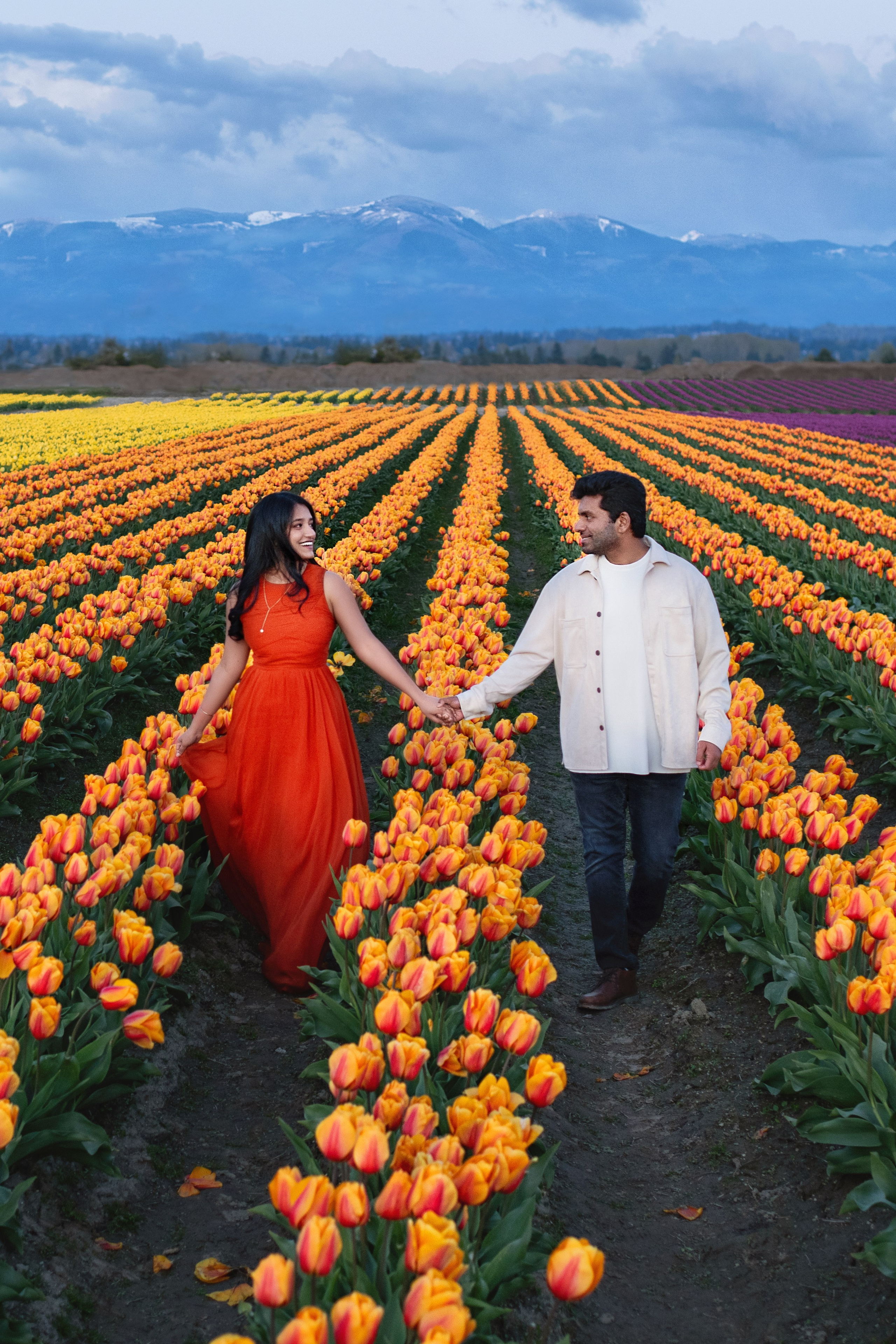 Lohita with her husband. Wedding & family photography in Seattle area. Helen Michelle photographer