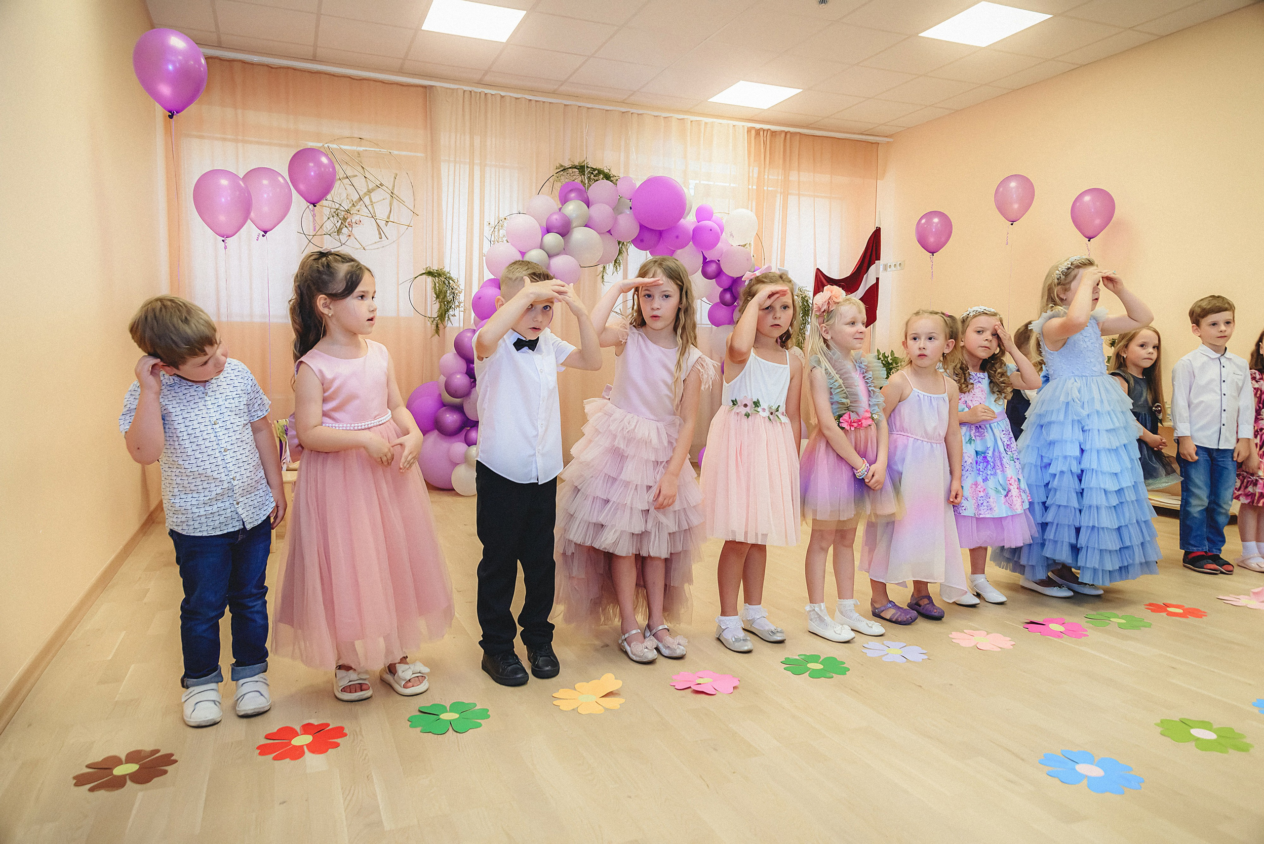 Bērnudārza «Laimiņa» Izlaidums. Photographer in Riga. Family, private and commercial photogrpahy