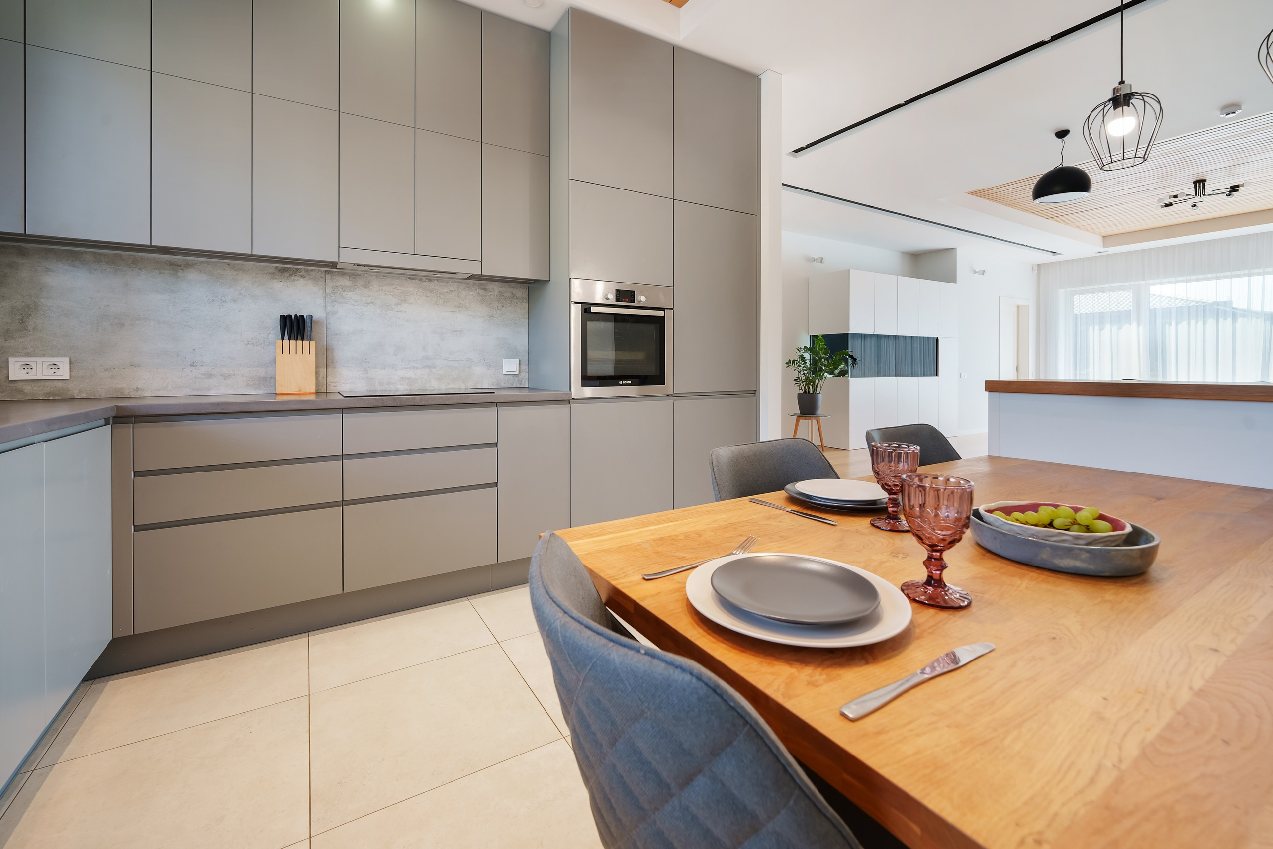 Riešė, namas. Elina Sapiega fotografė Vilniuje