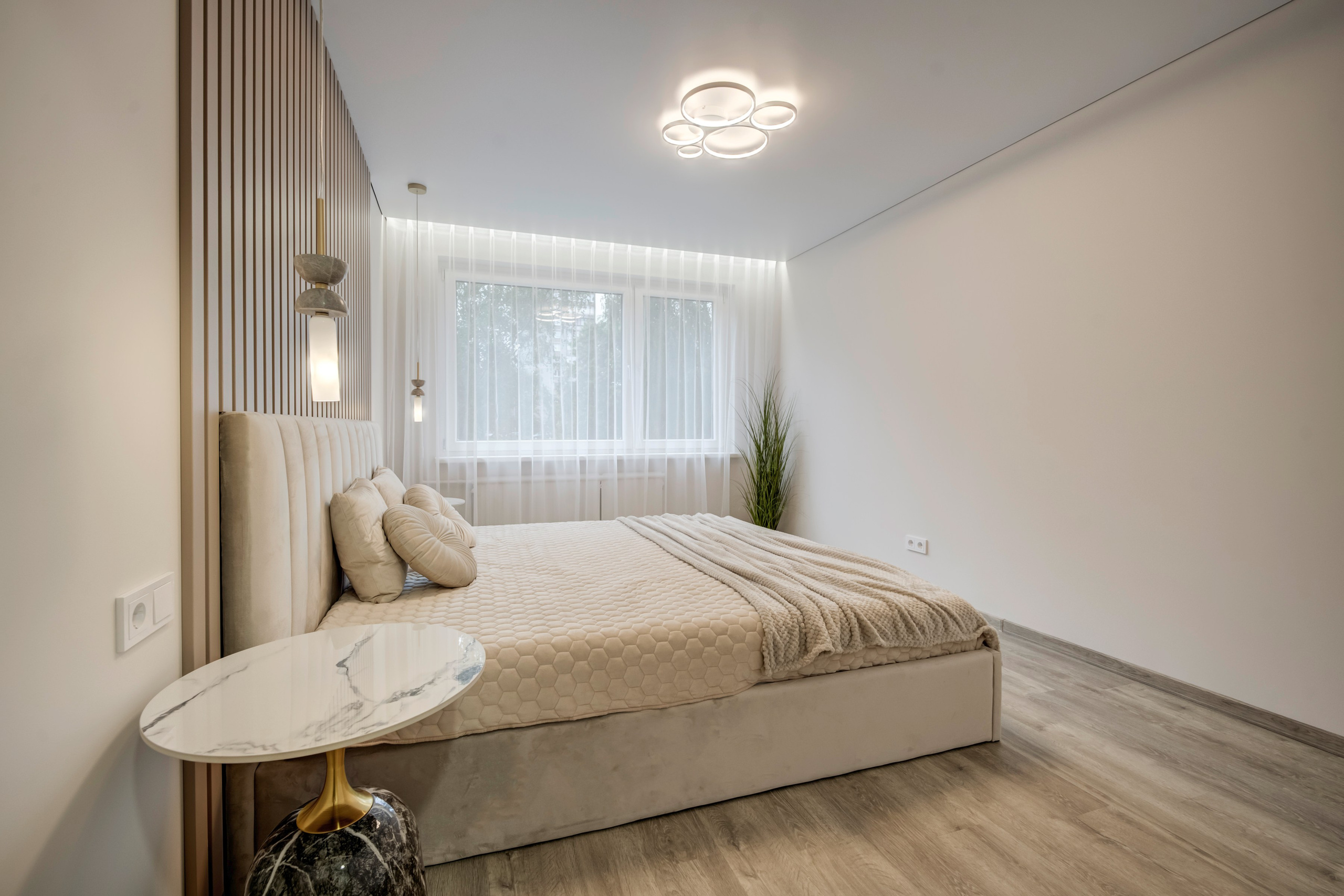 Viršuliškių g.28. Elina Sapiega fotografė Vilniuje