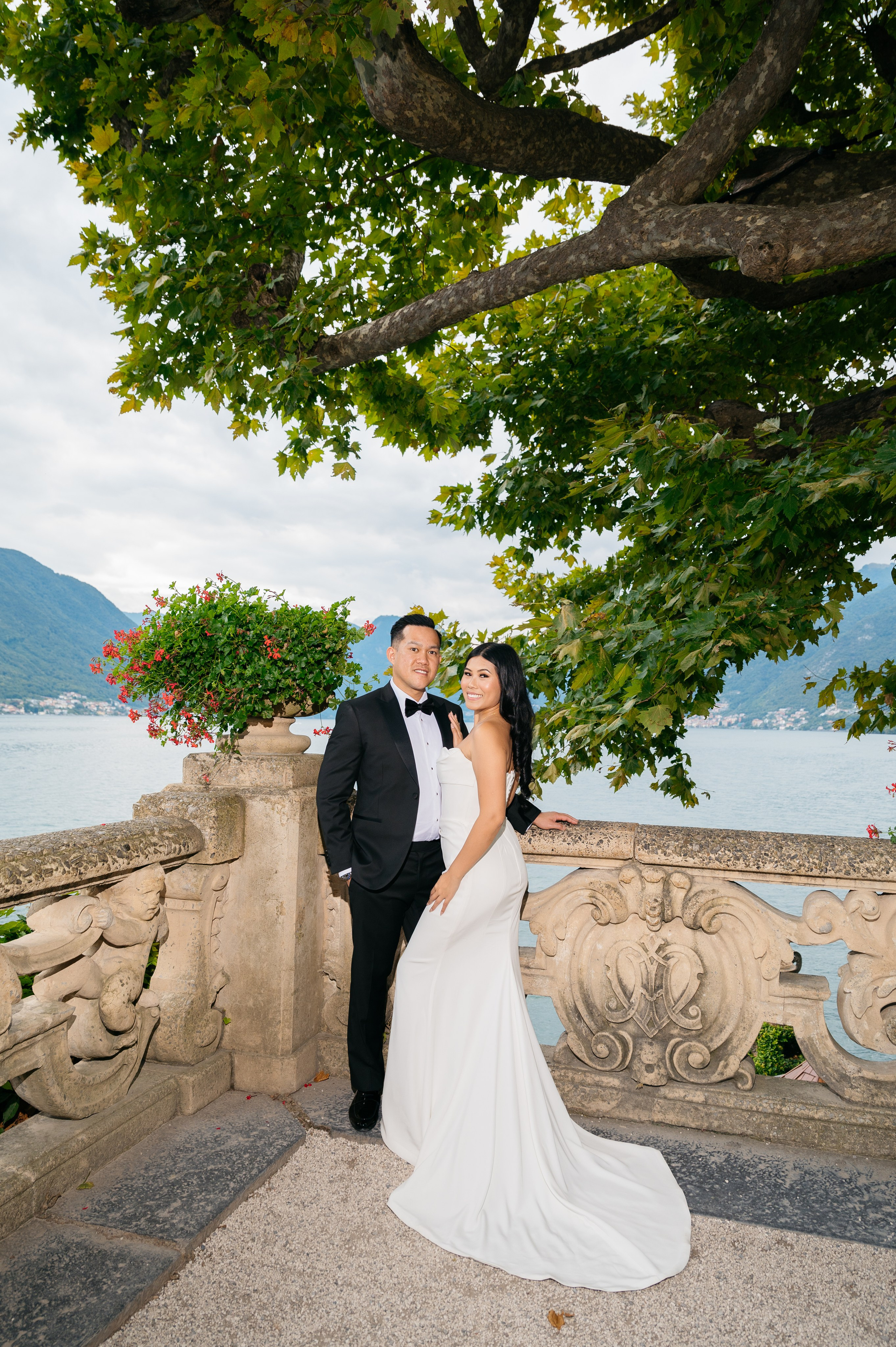 Lake Como. Lake Como Photographer — Proposal | Wedding | Elopement