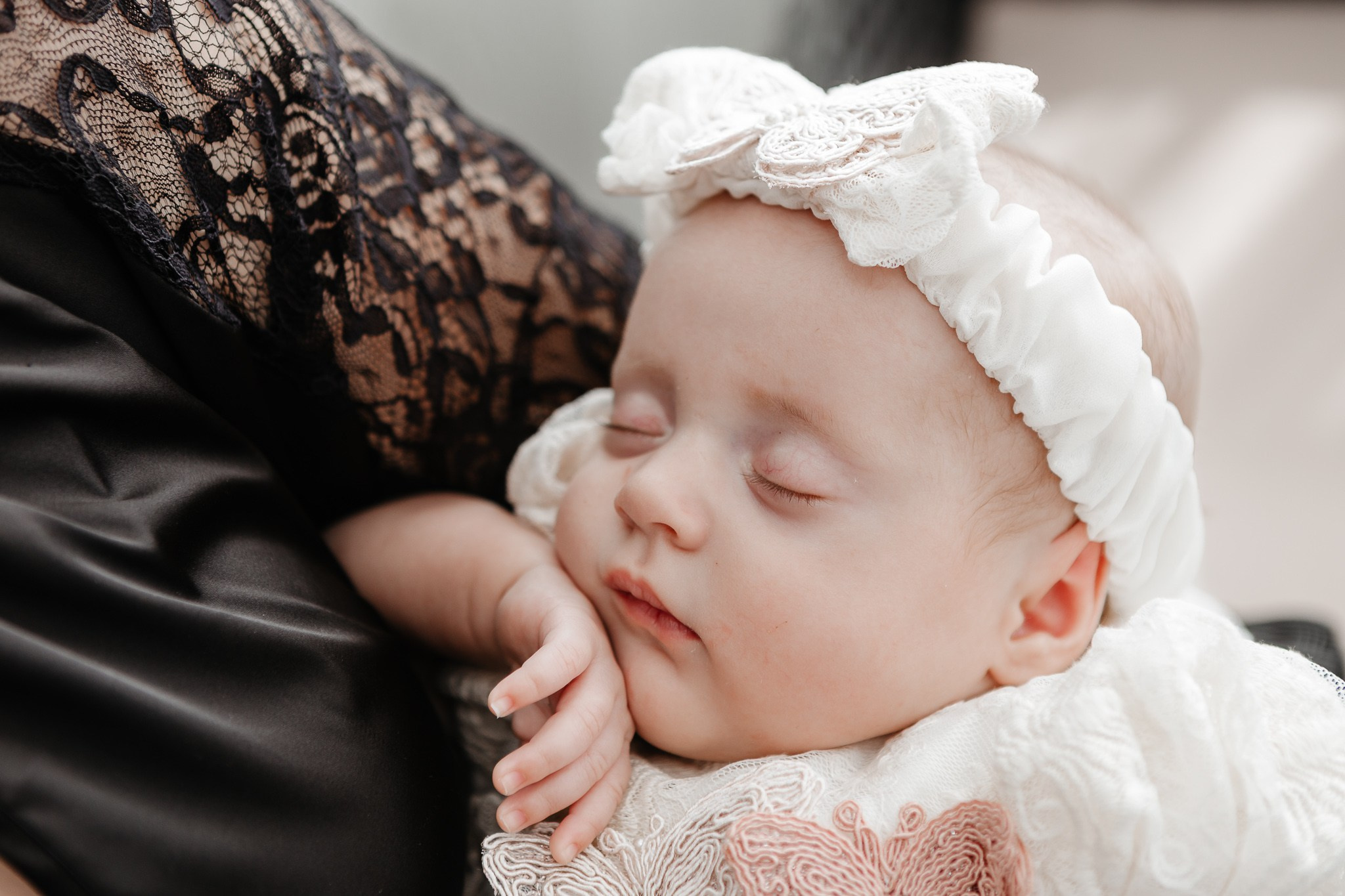 Carla & Ilinca. FotoACTIV.ro - Imaginea ta contează