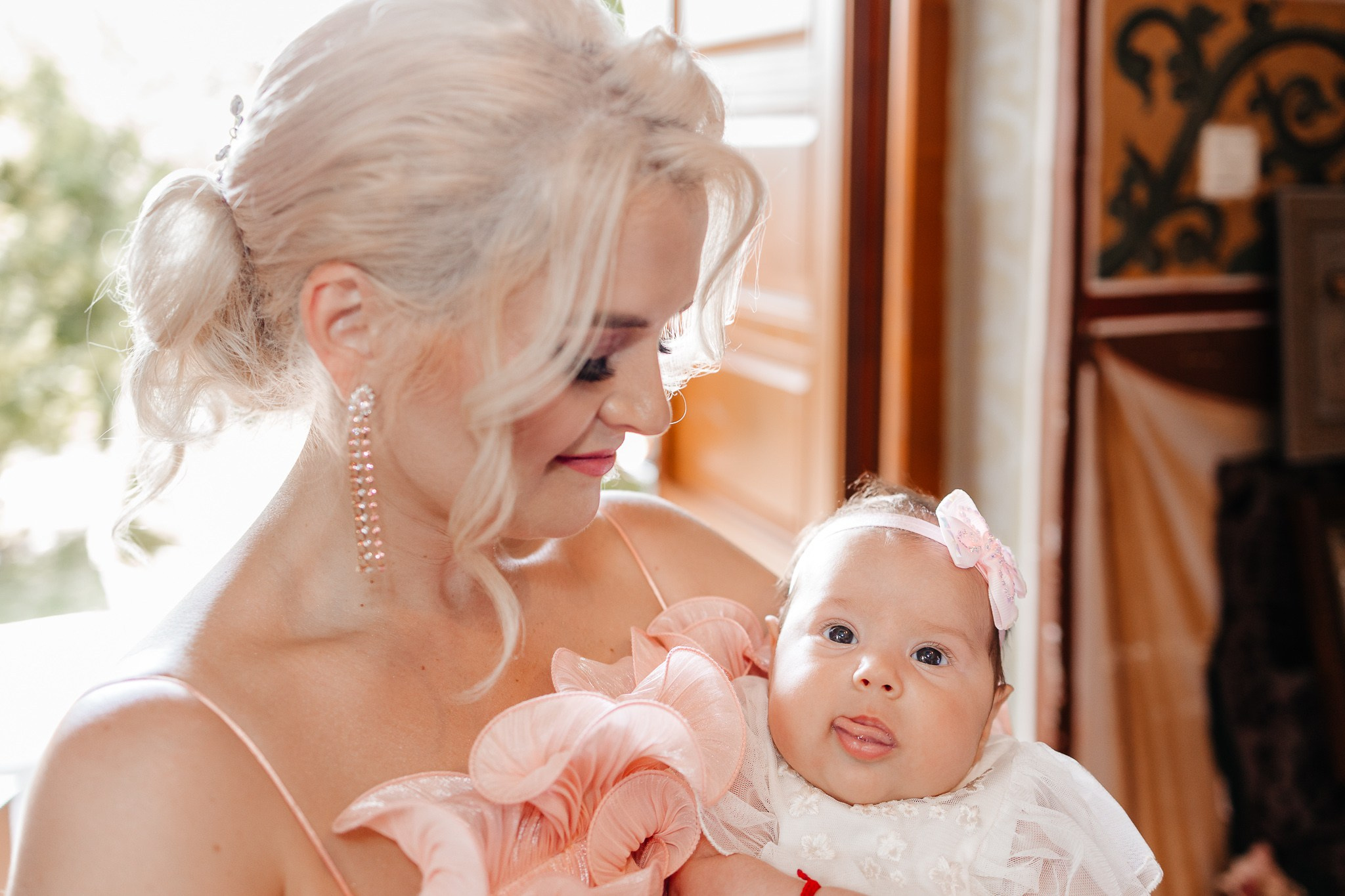 Miruna-Nicoleta. FotoACTIV.ro - Imaginea ta contează