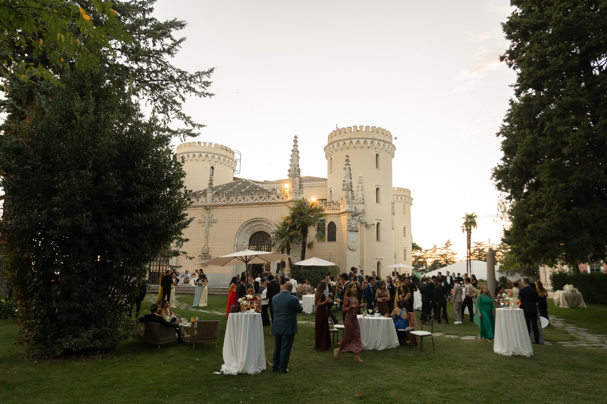 Shiva & Pablo. Wedding photographer videographer Spain
