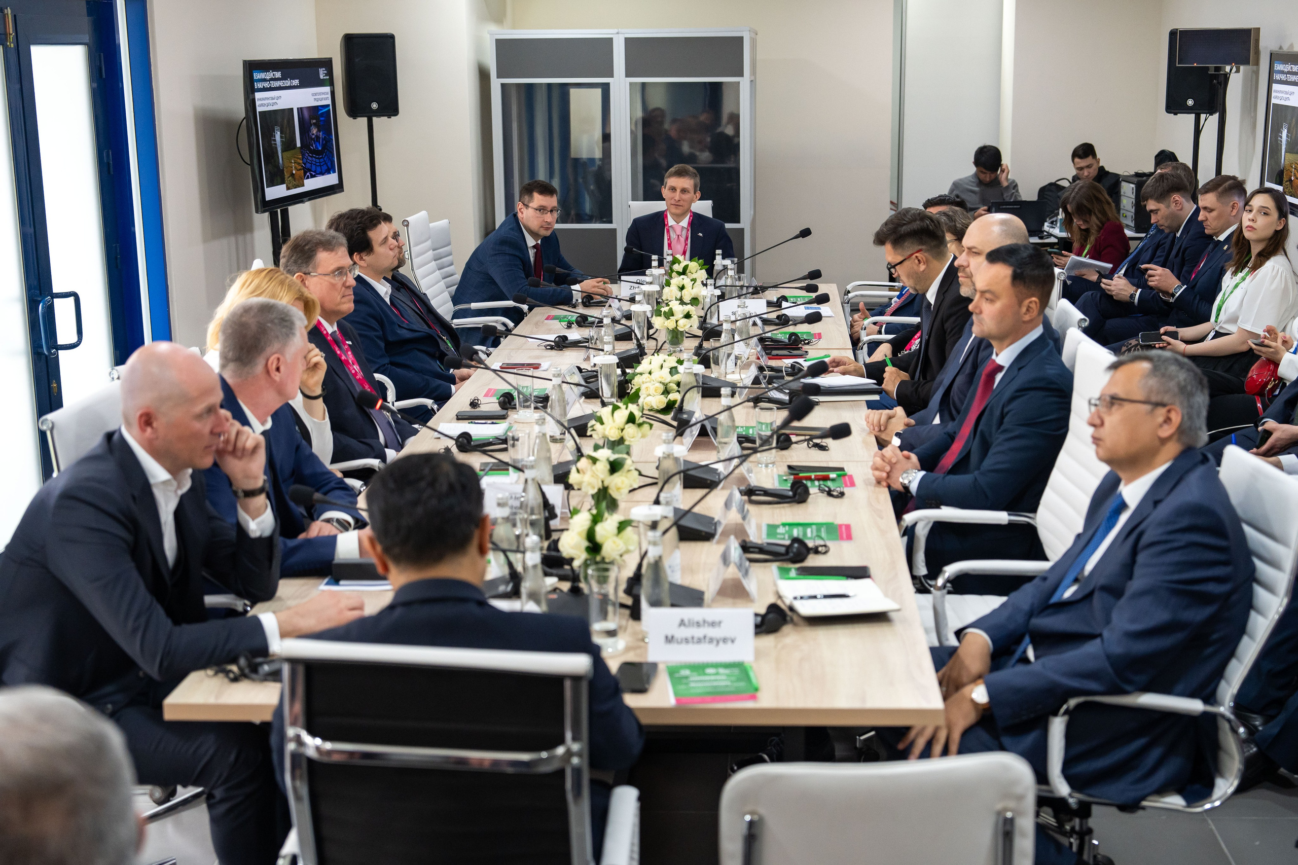 Международная промышленная выставка «ИННОПРОМ. Центральная Азия 2024». Георгий Намазов | Фотограф в Ташкенте