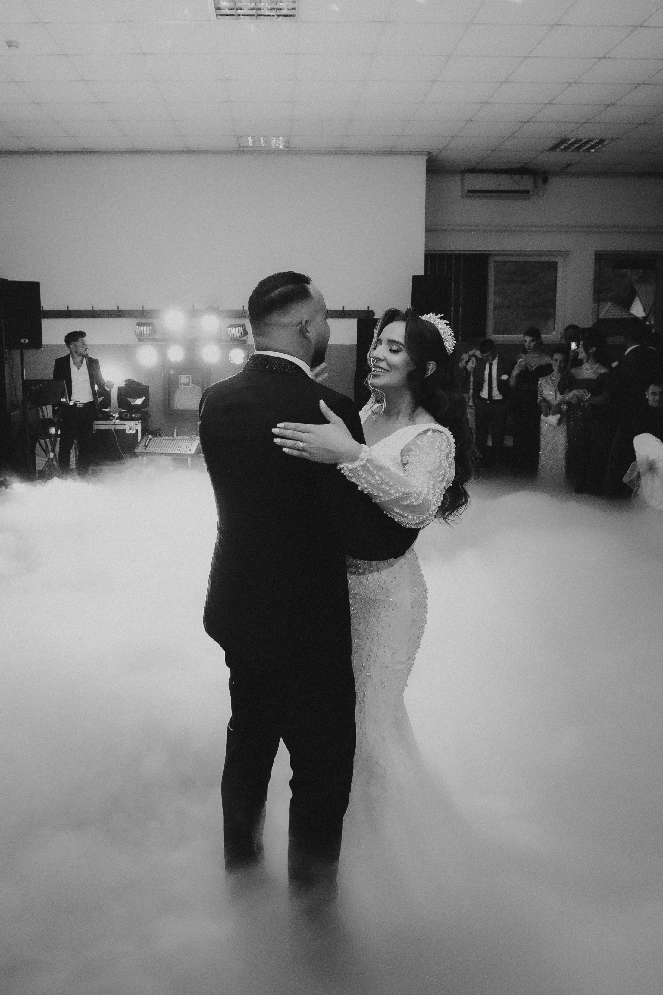 Adrian & Andreea. Foto - Video ACreation