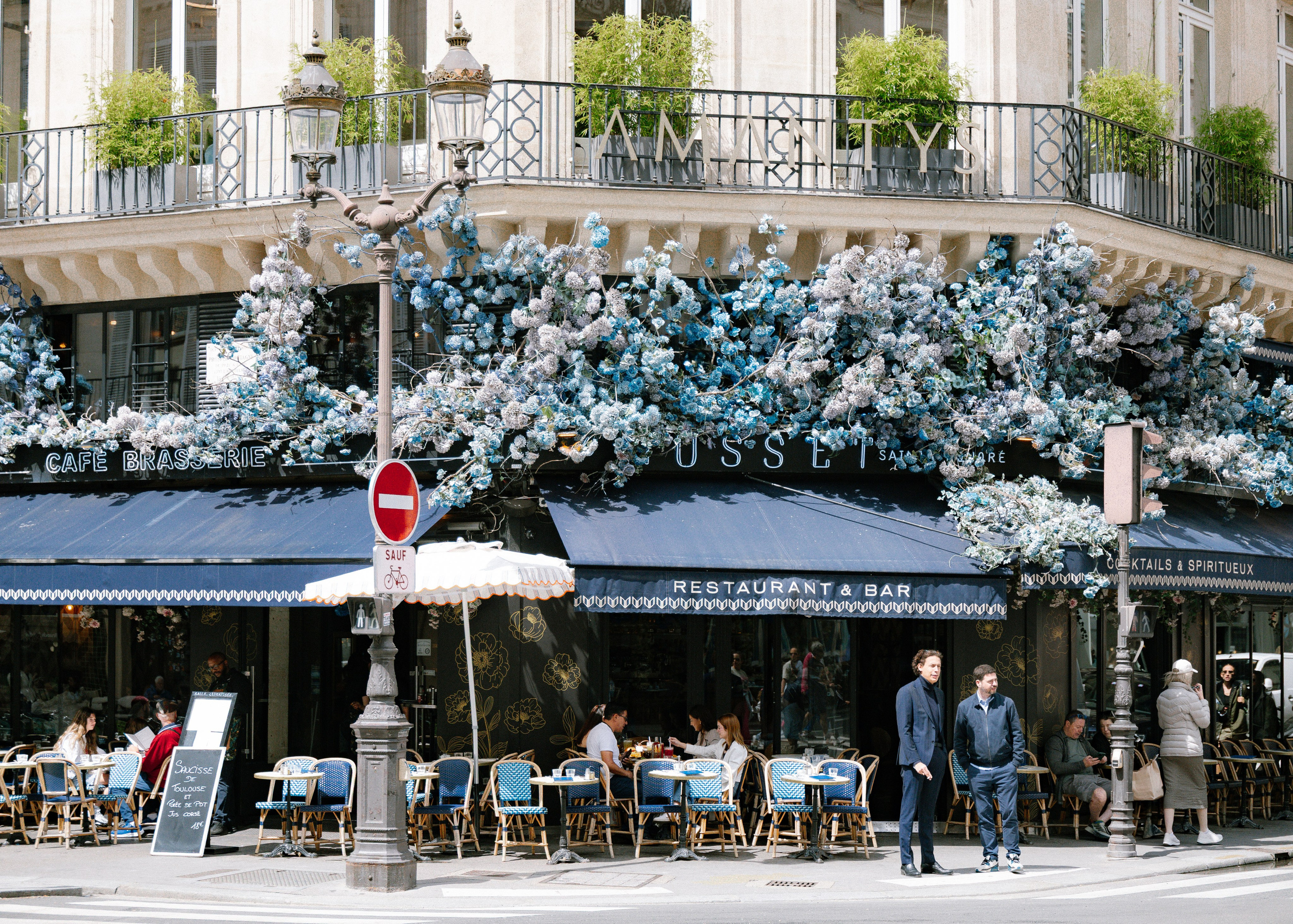 Paris, France. 2025. Timeless Wedding & Events Photography. Based in London, working across Europe