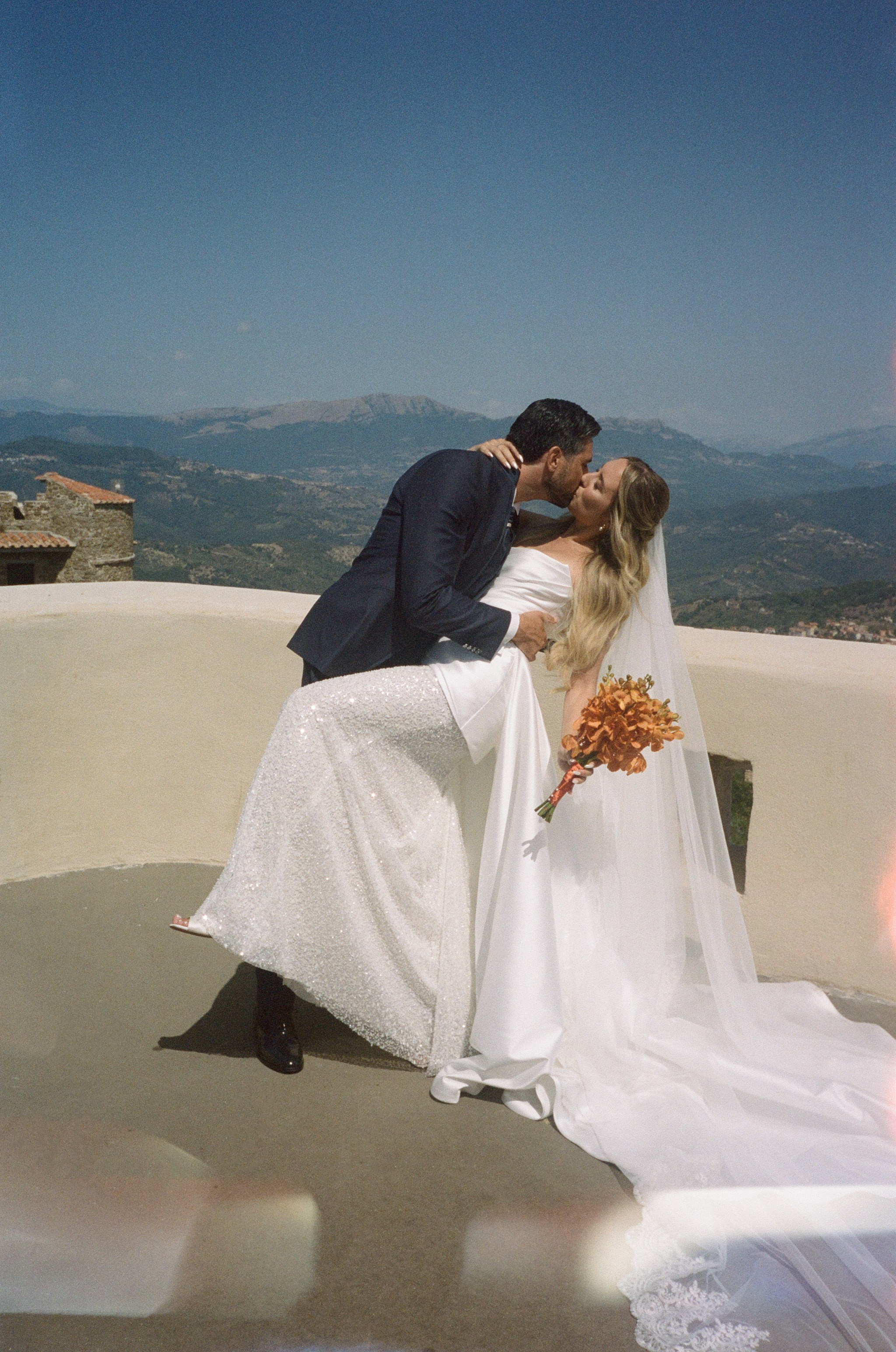 Castello Rocca Di Cilento Amalfi coast wedding / analog film photos /. Wedding photographer Como Lake, Italy