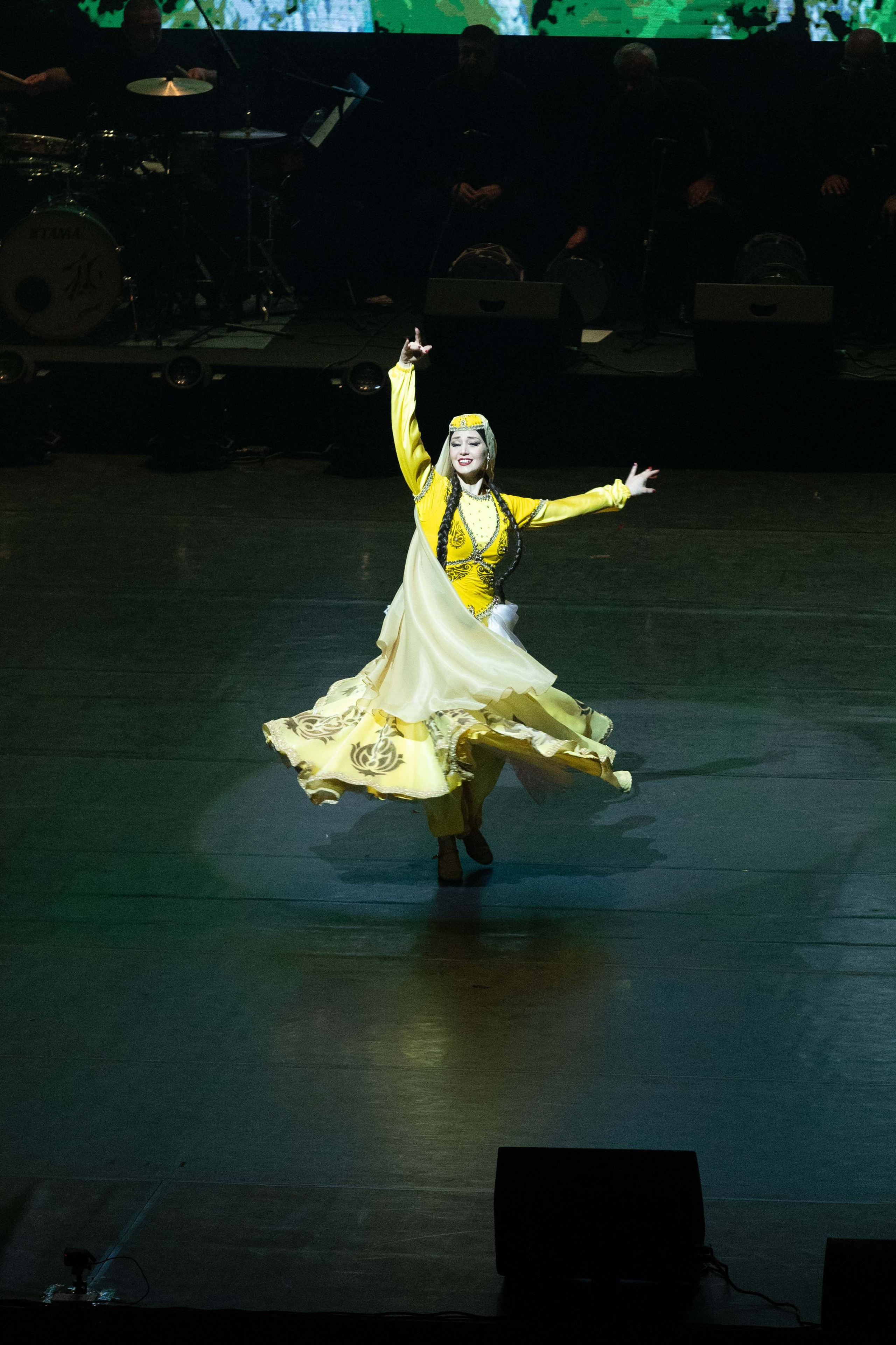 STATE DANCE ENSEMBLE. Wedding&Event photographer Ismail Rzayev in Baku