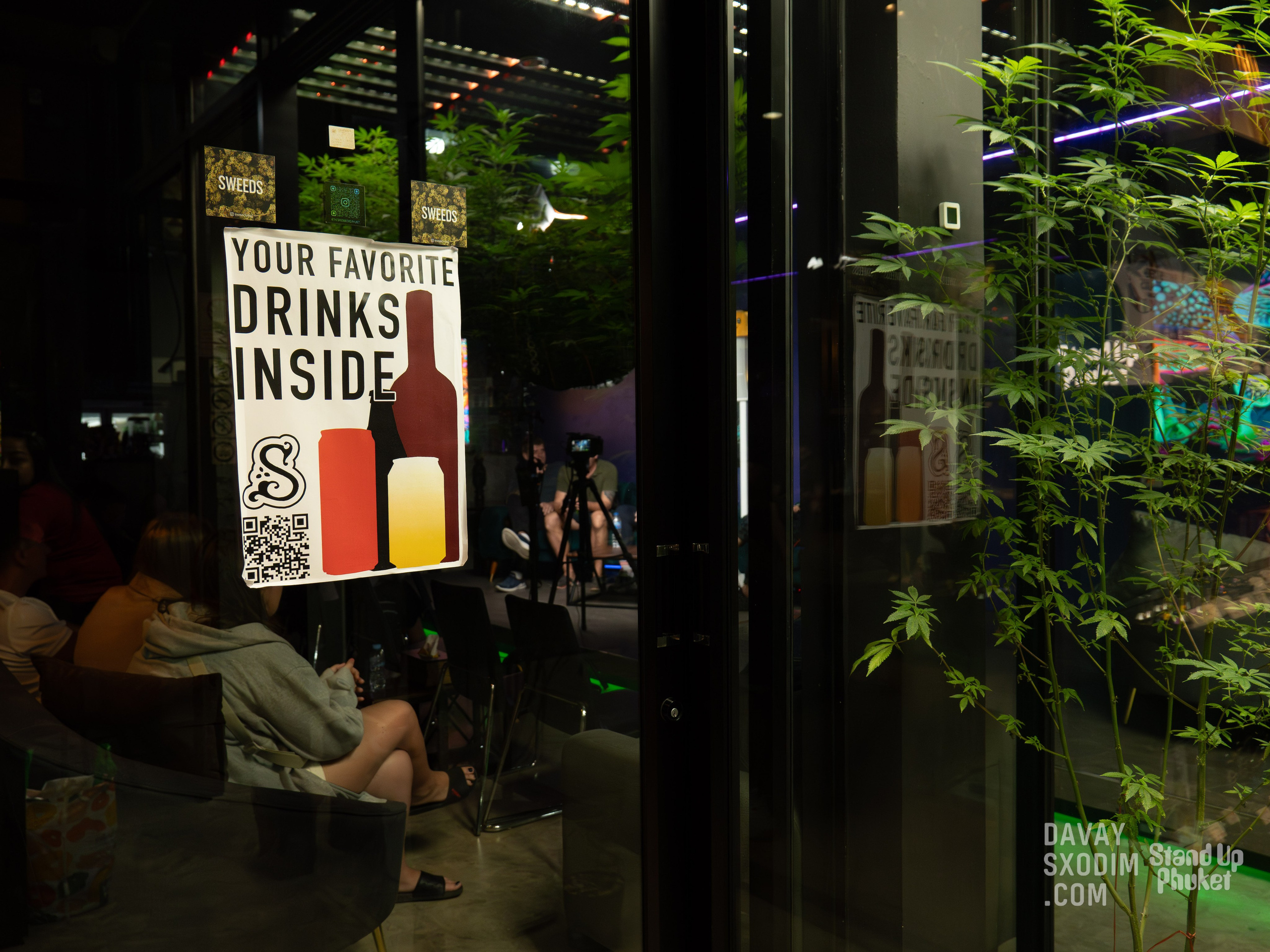 Standup-шоу «Тай-Болтай» | Фоторепортаж | Афиша | DAVAYSXODIM.com PHUKET. АФИША|ФОТОРЕПОРТАЖИ|ИВЕНТЫ|ПХУКЕТ