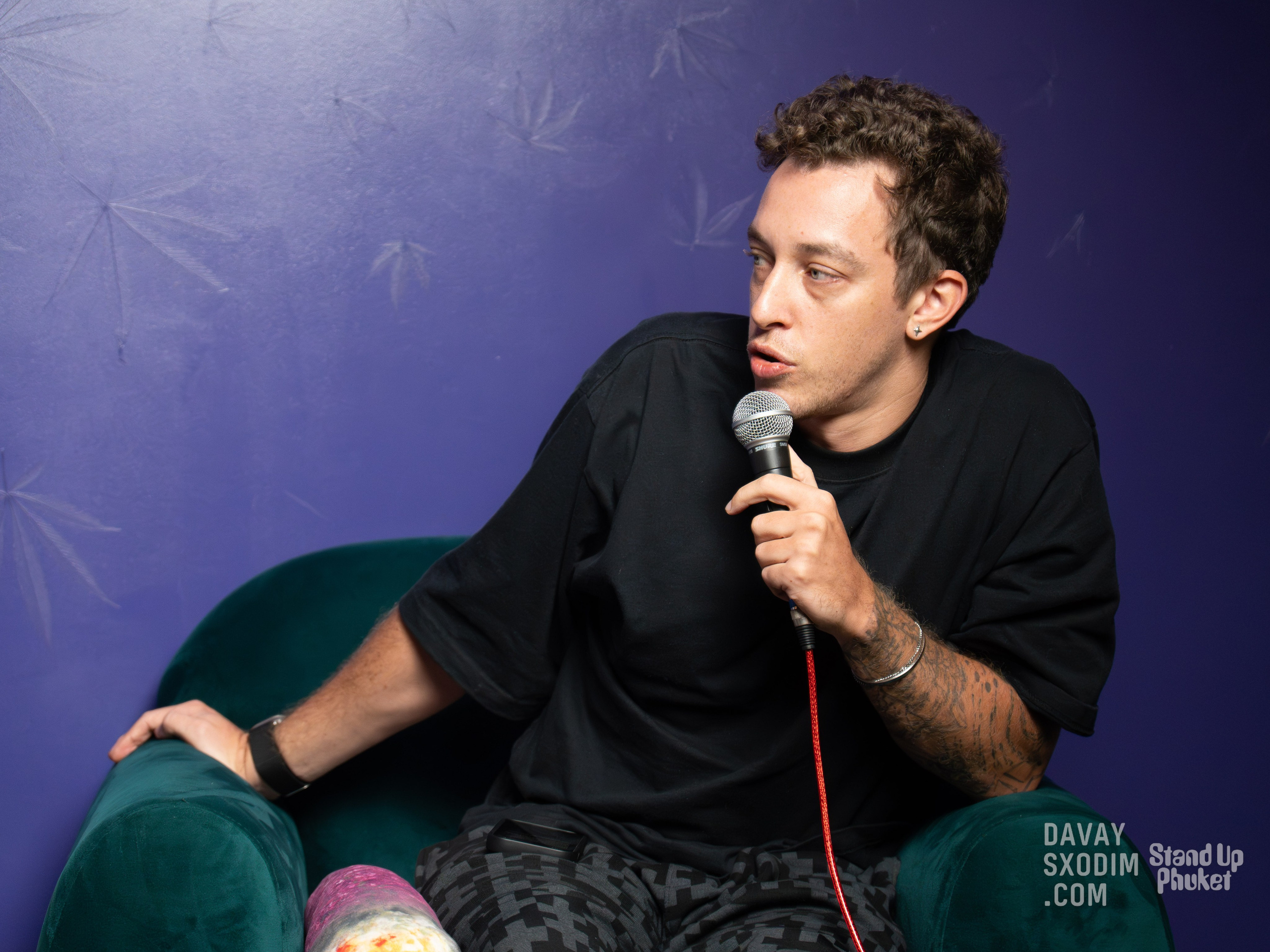 Standup-шоу «Тай-Болтай» | Фоторепортаж | Афиша | DAVAYSXODIM.com PHUKET. АФИША|ФОТОРЕПОРТАЖИ|ИВЕНТЫ|ПХУКЕТ