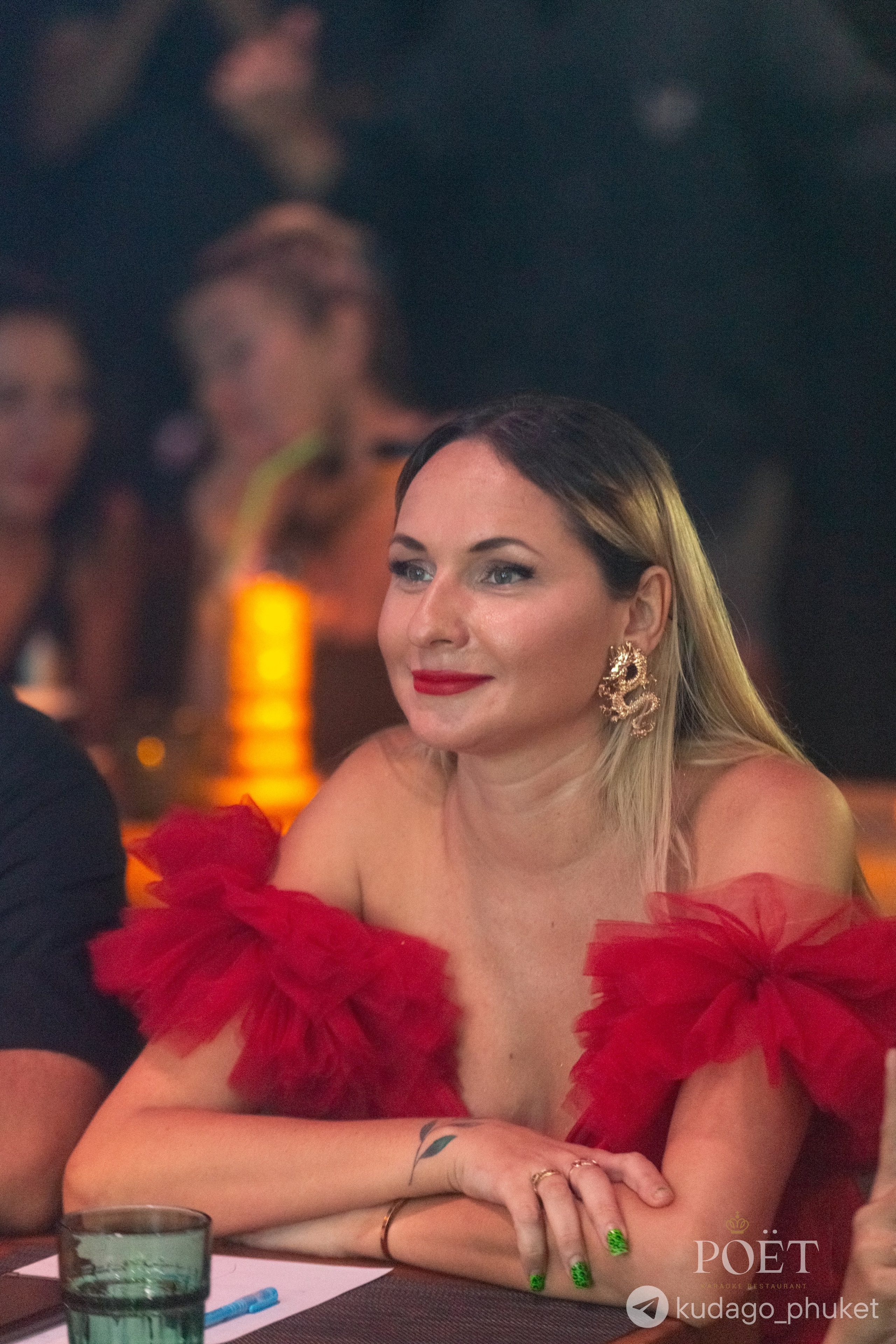 Вокальный конкурс POËT | Фоторепортаж | Афиша | DAVAYSXODIM.com PHUKET. АФИША|ФОТОРЕПОРТАЖИ|ИВЕНТЫ|ПХУКЕТ