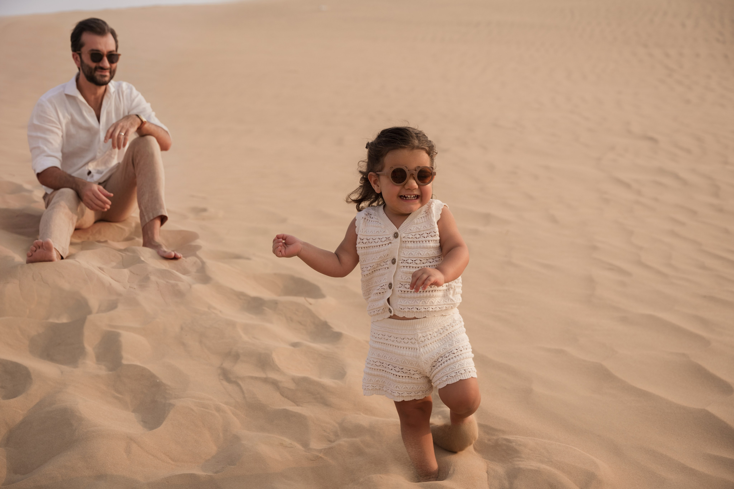 Sun, sand & family. Angela Iakovleva — Family Photographer in Dubai