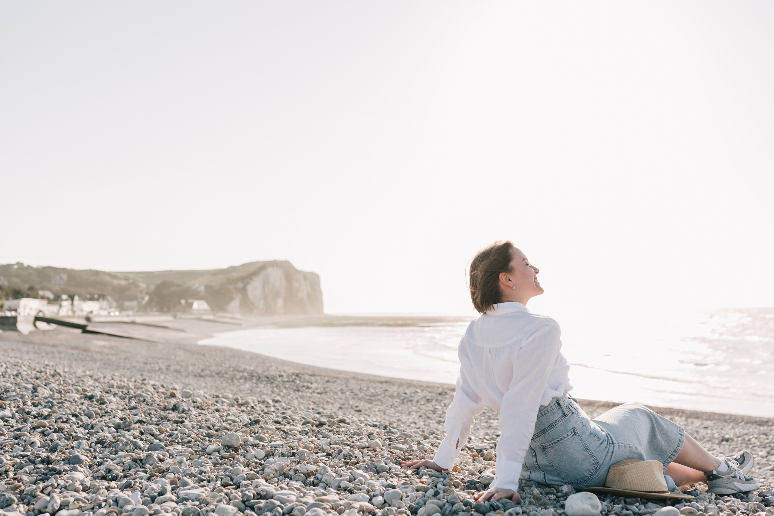 Photoshoot with Kate at the sea, France. Photographe à Rouen, France