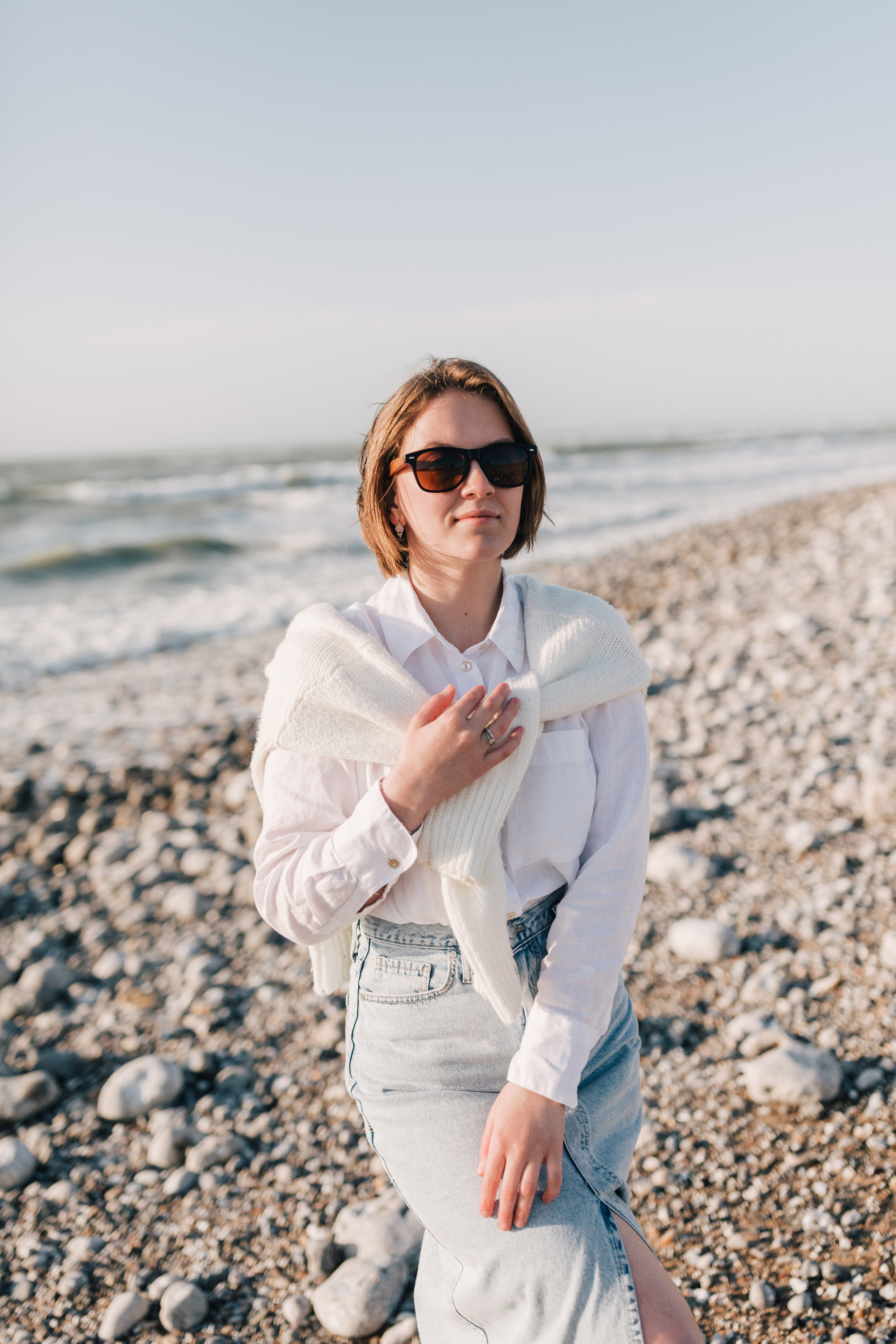Photoshoot with Kate at the sea, France. Photographe à Rouen, France