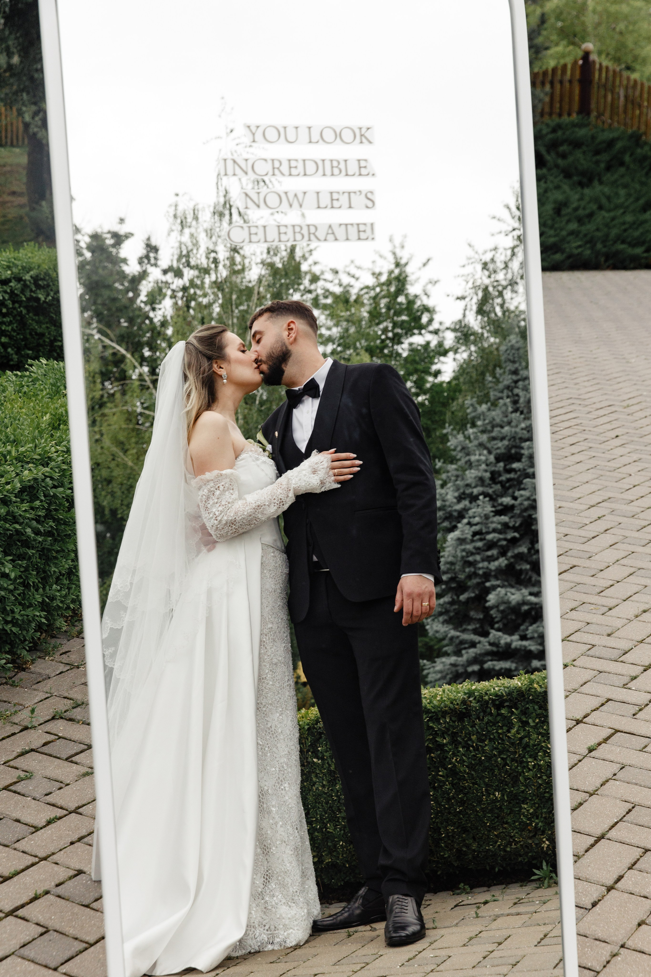 Viorel & Ana. BUREA PRODUCTION