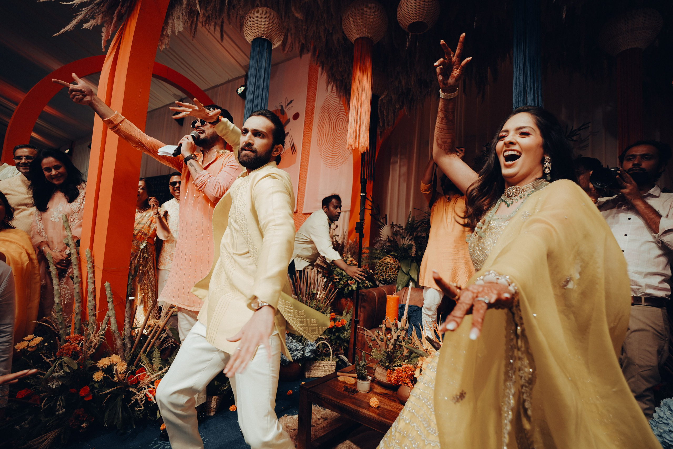HALDI & MEHANDI. Wedding photographer Stalen Robert