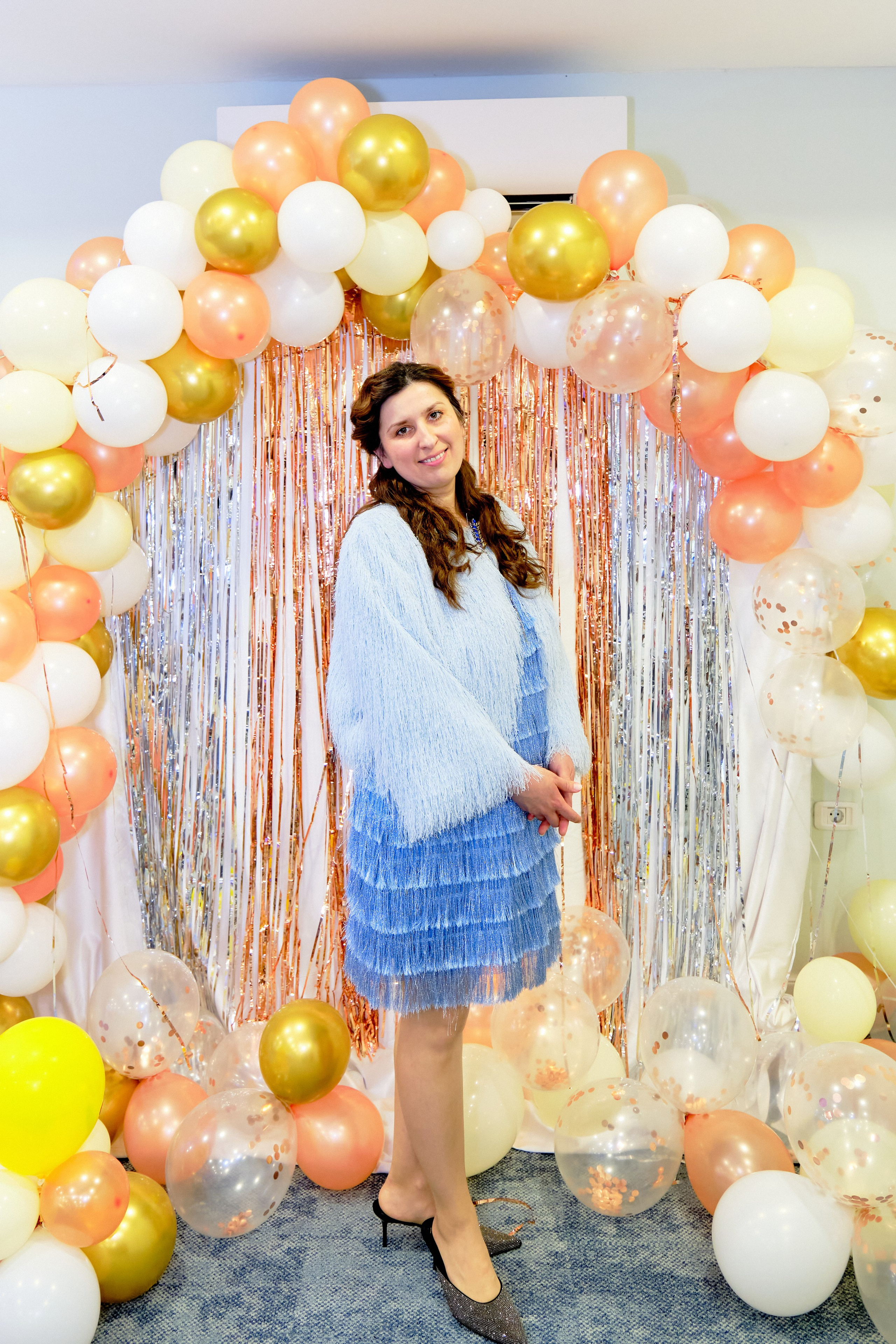 Фоторепортаж з благодійного Новорічного балу у Чорногорії. Портретний фотограф Альона Новгородцева