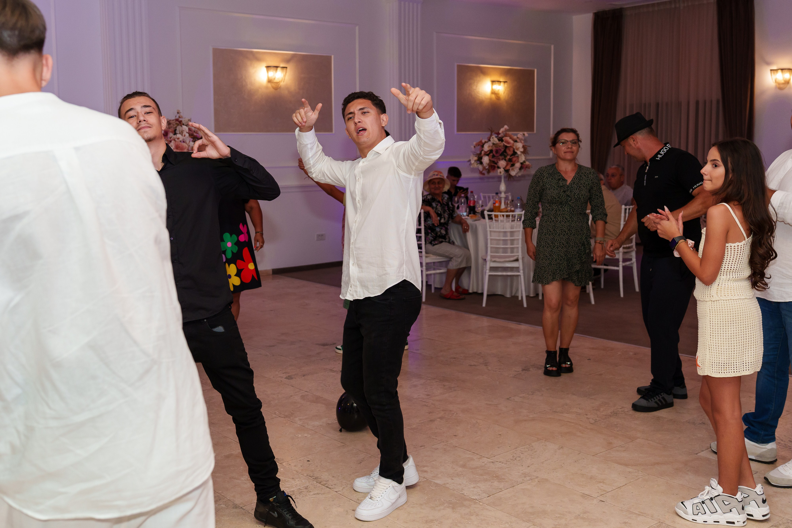 Majorat Sebastian. Foto Studio — Fotograf de evenimente, nunti, botezuri, portrete