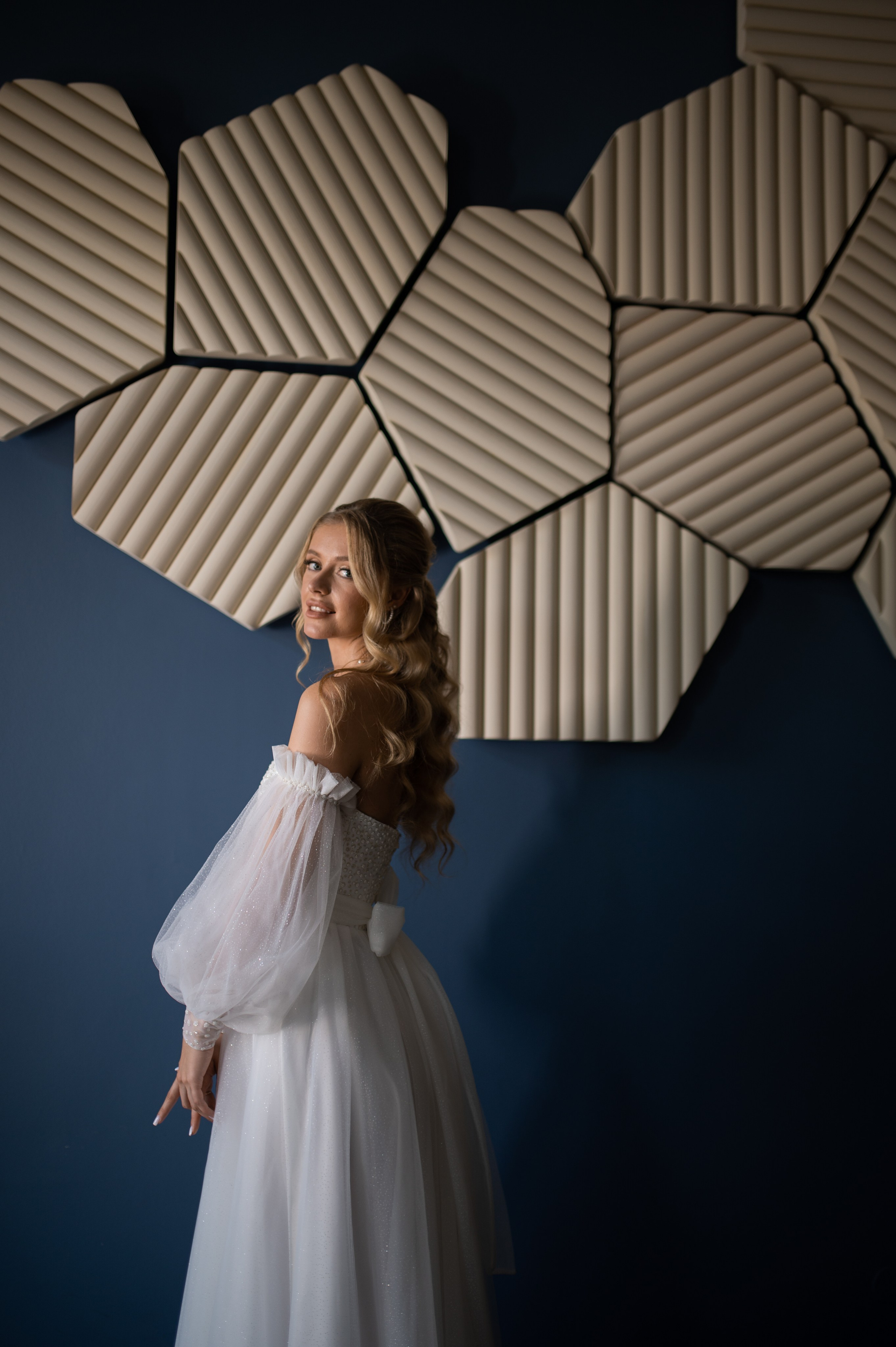 STOP! Wait a minute. Wedding and commercial photographer