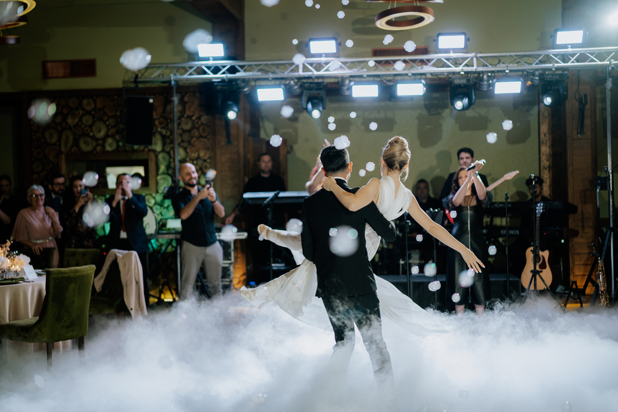 Tibi & Loredana. Spoiala Brothers — Wedding Films & Photography