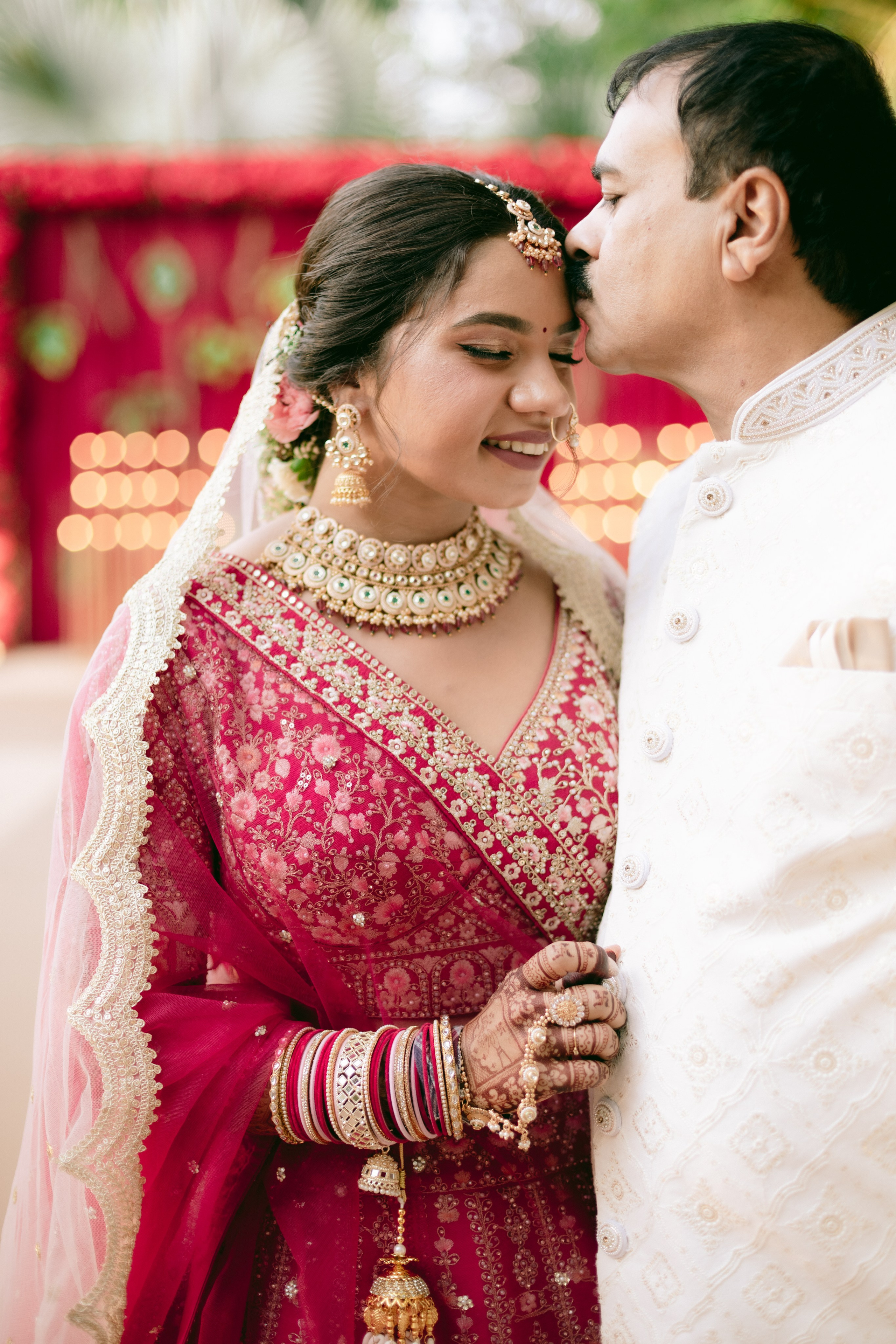 WEDDINGS. Love Emotions Weddings