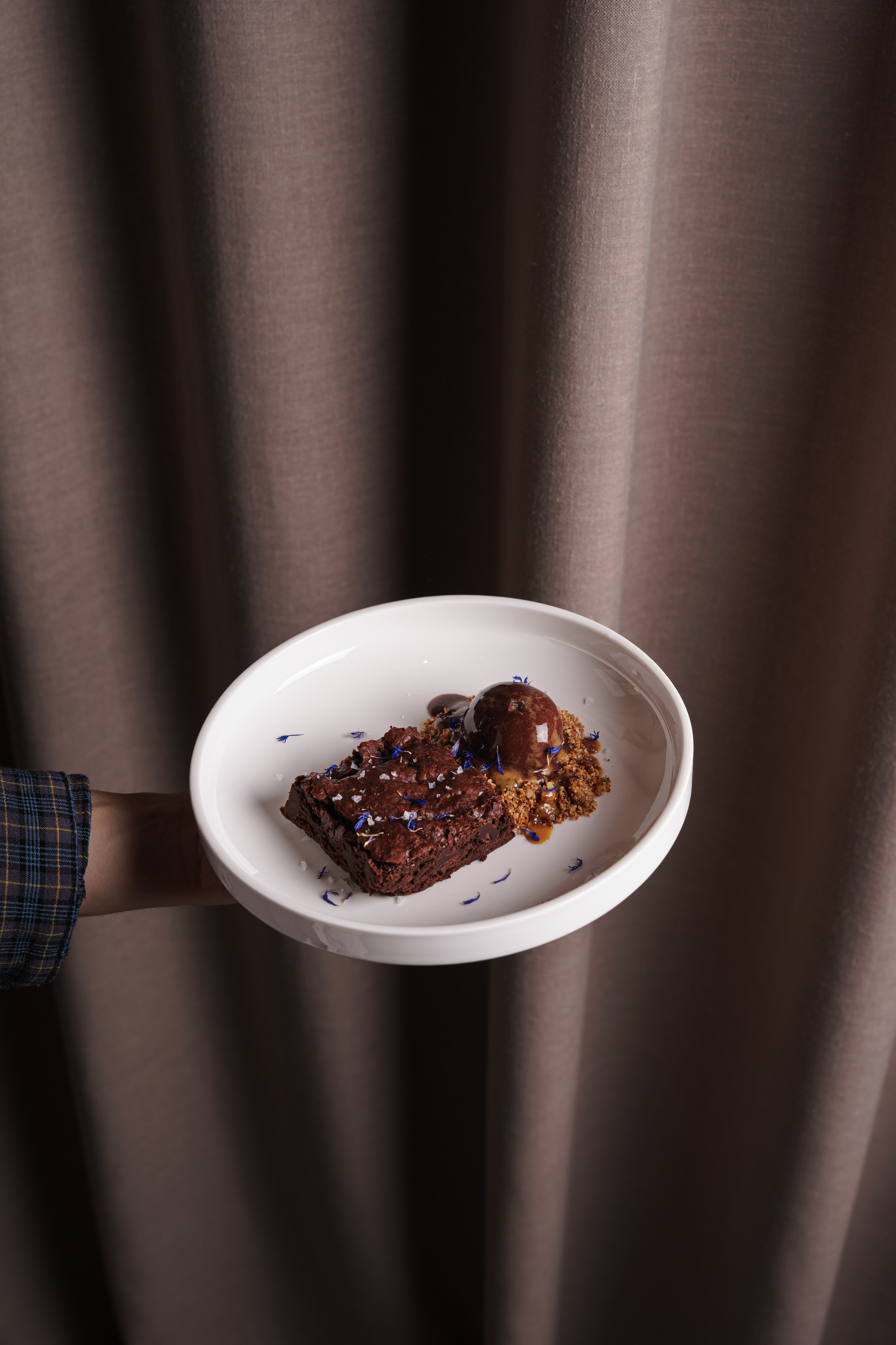 EFSY | Coffee & Cocktail Bar | Prague