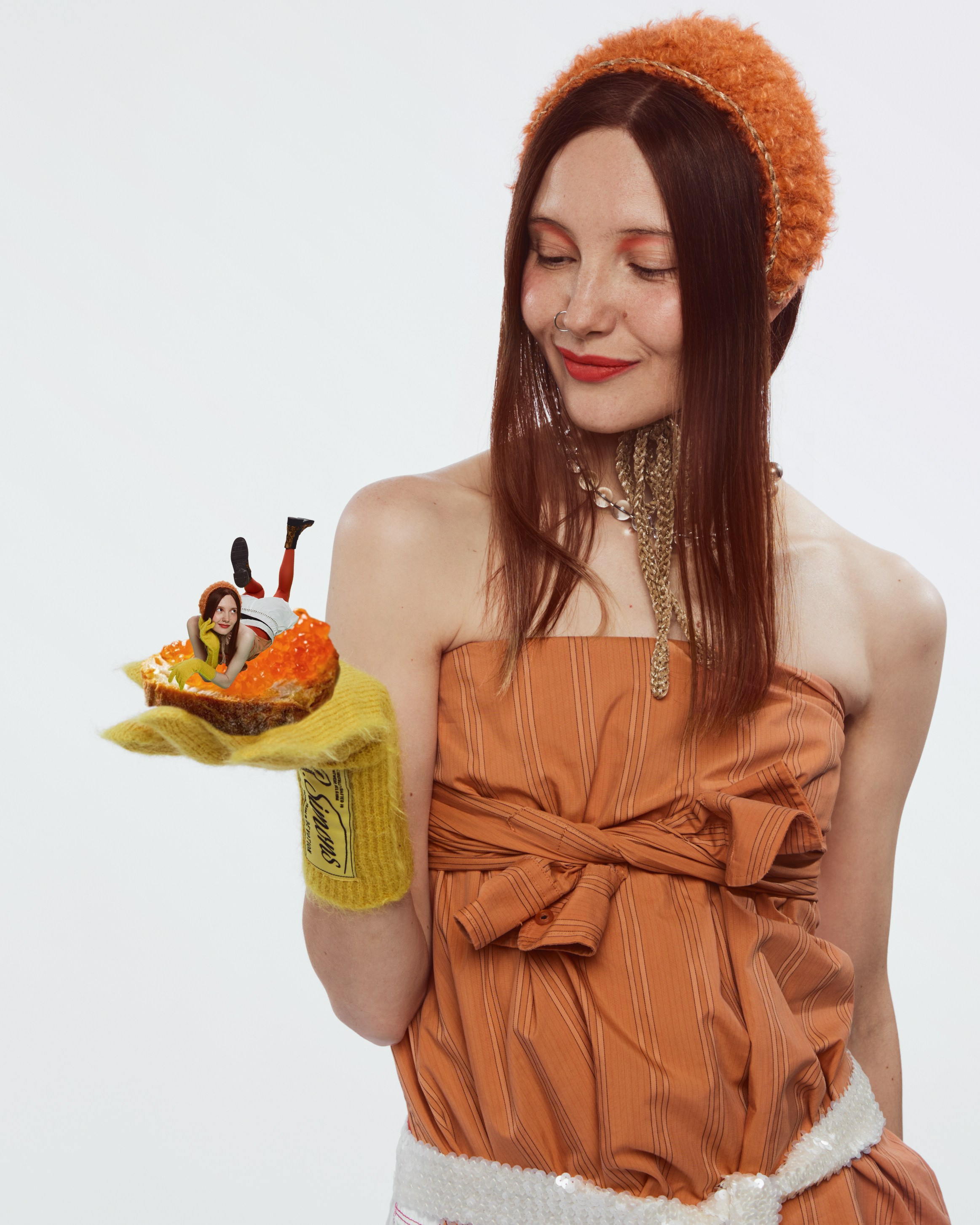 Art photoshoot for a brand of accessories. Photographer Katya Vlasova