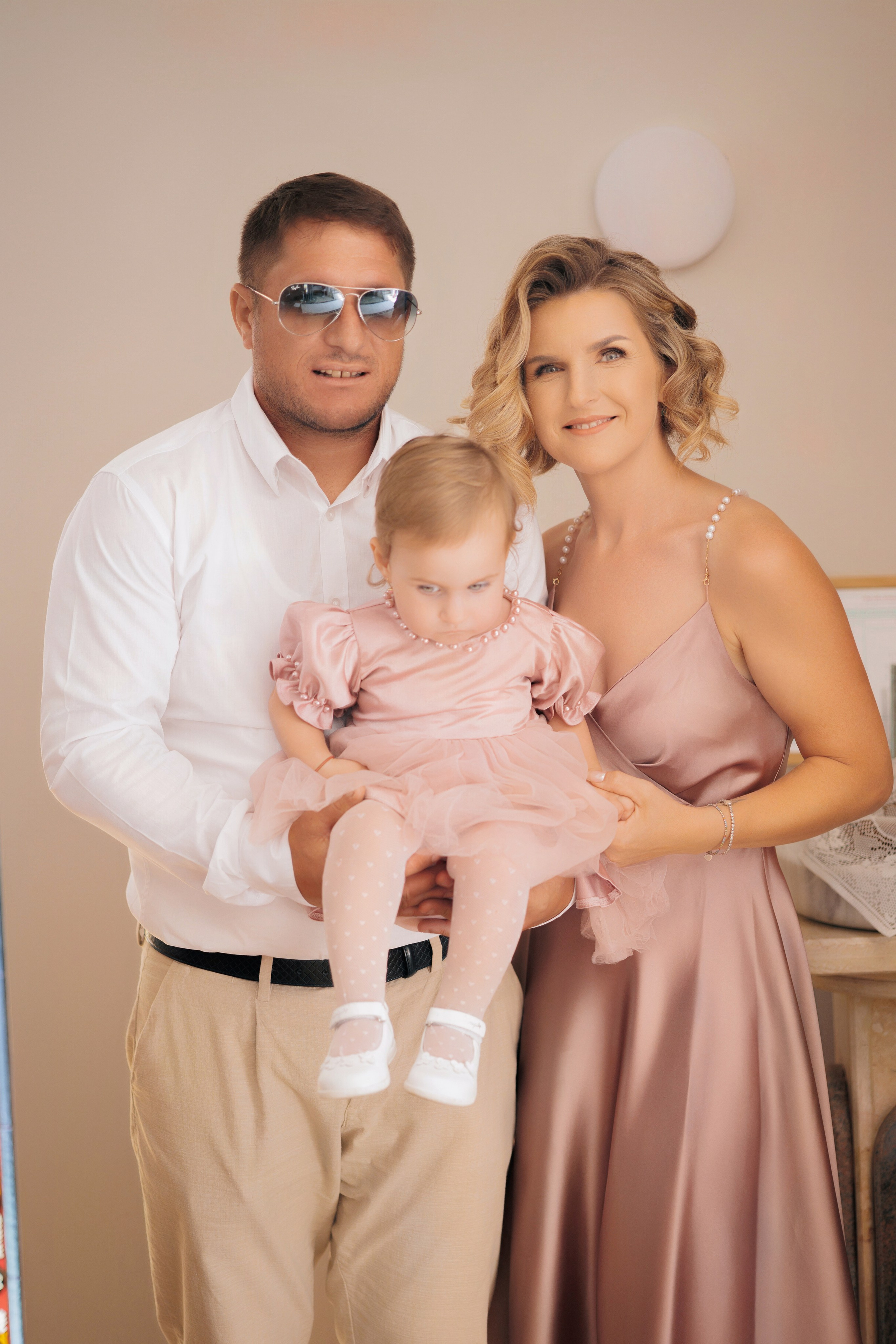 Ioana & Vince. Wedding Photographer, based in Iasi, Romania, but will travel all over the globe to make sure you look amazing in all your wedding photos