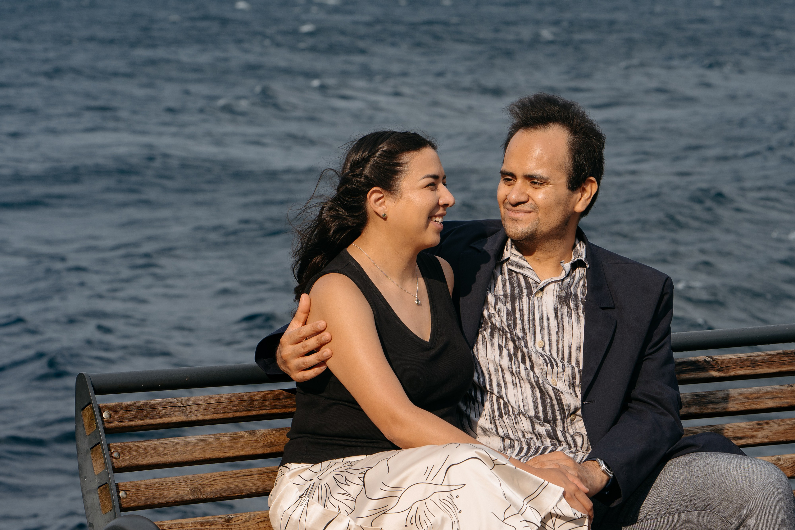 Destination proposal in Malcesine captured with natural light and authentic emotions.