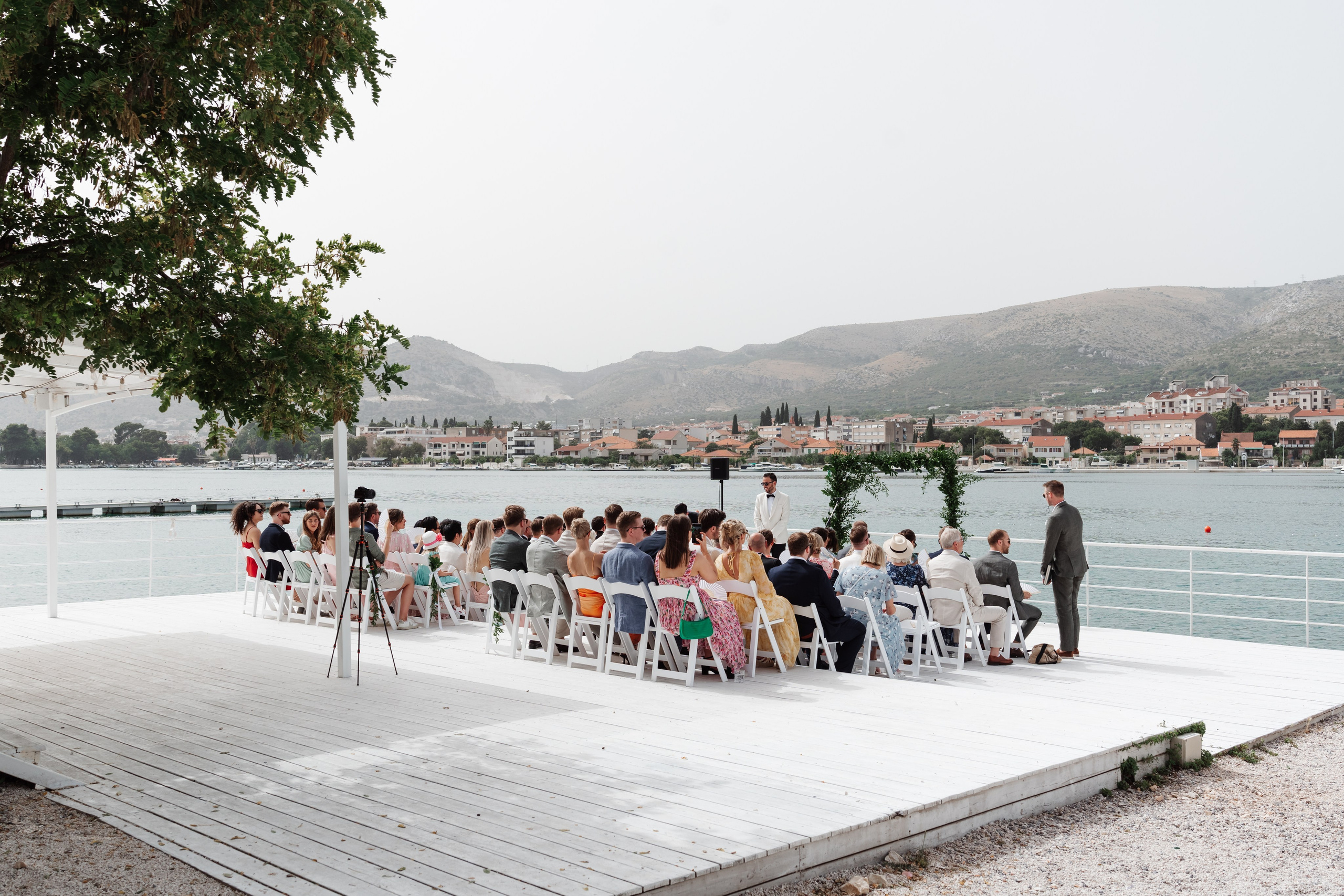 TRINE & KENNETH. Bryllupsfotograf i hele Norge