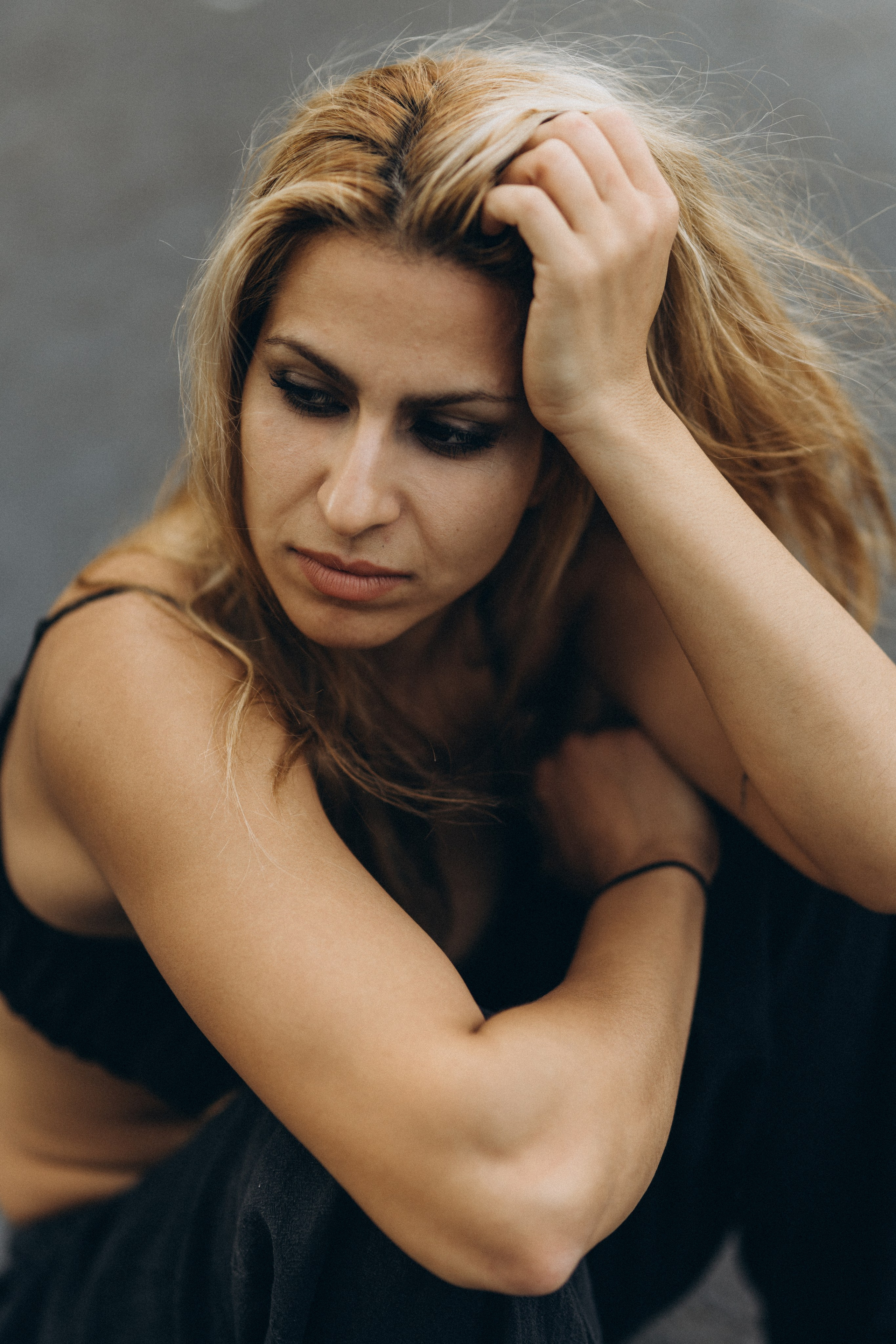 Mitra. Wedding and potrait photographer in Helsinki Vickan O