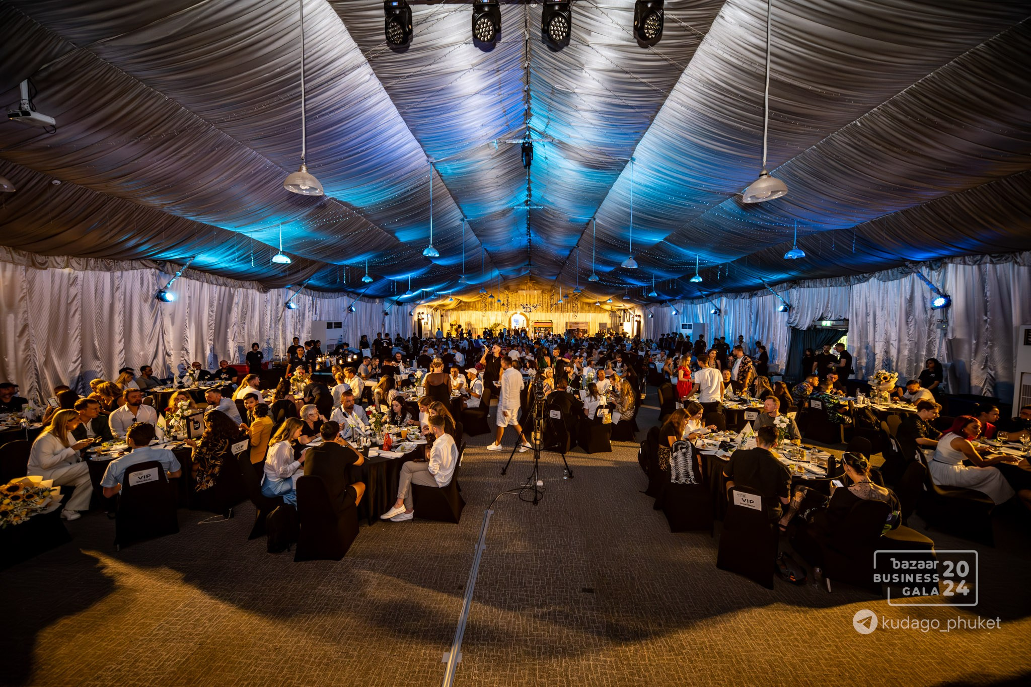Bazaar Business Gala (Часть 1) | Фоторепортаж | Афиша | DAVAYSXODIM.com PHUKET. АФИША|ФОТОРЕПОРТАЖИ|ИВЕНТЫ|ПХУКЕТ