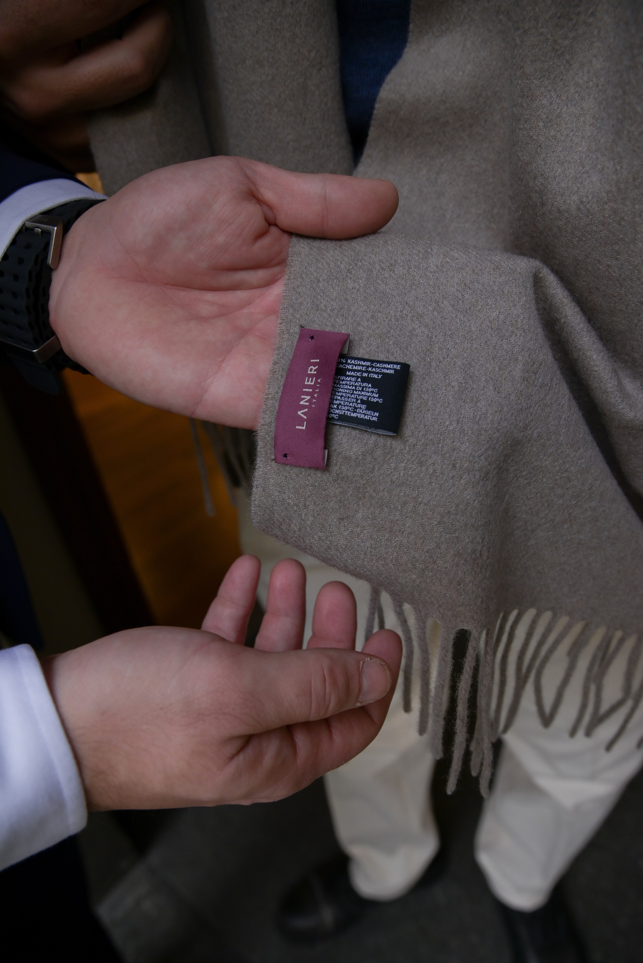 LANIERI - CONTENUTI PER IL PUNTO DI VENDITA DI TORINO