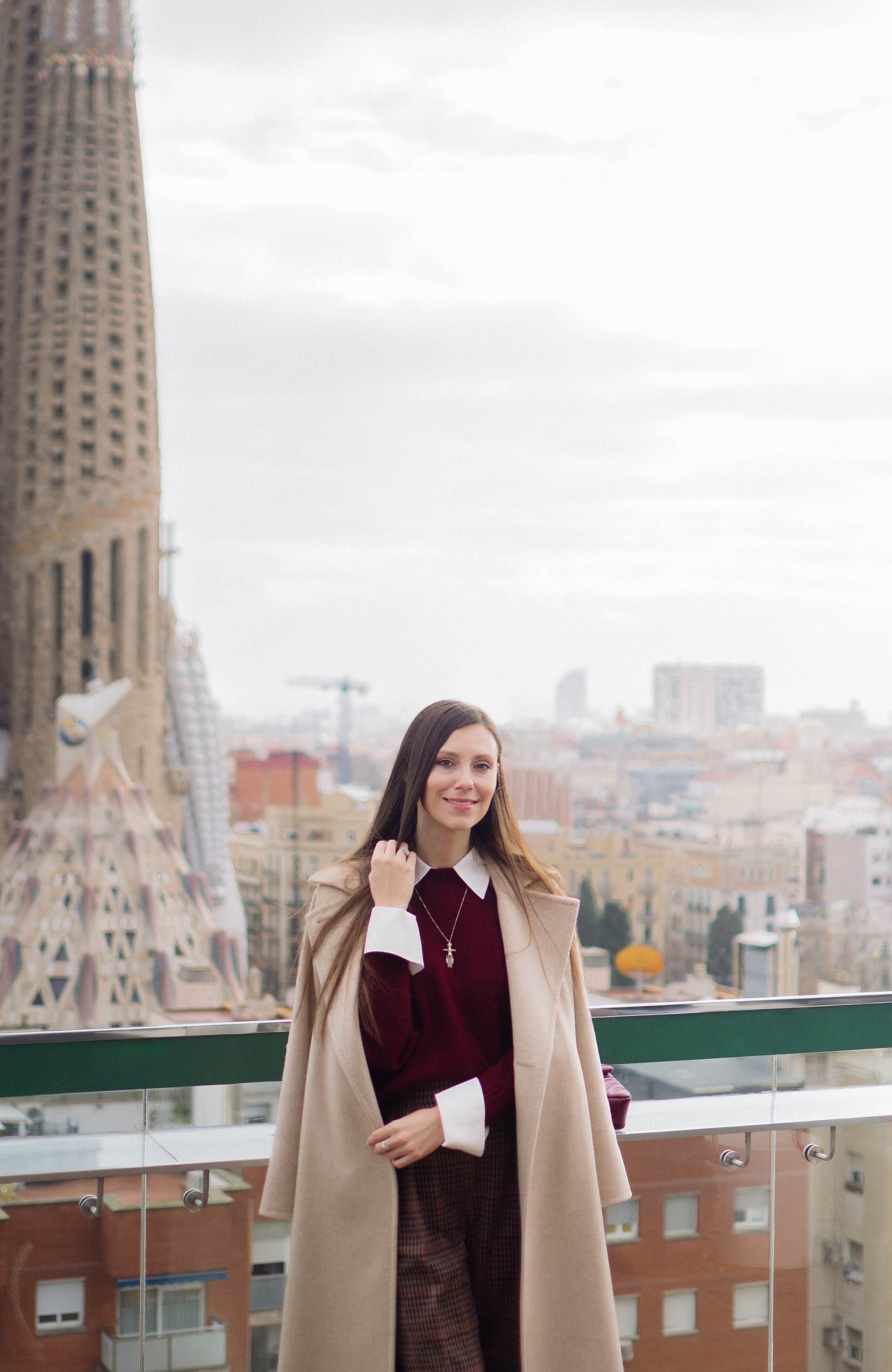 Inna, photoshoot with a Sagrada Família View. Www.iastakhova.com