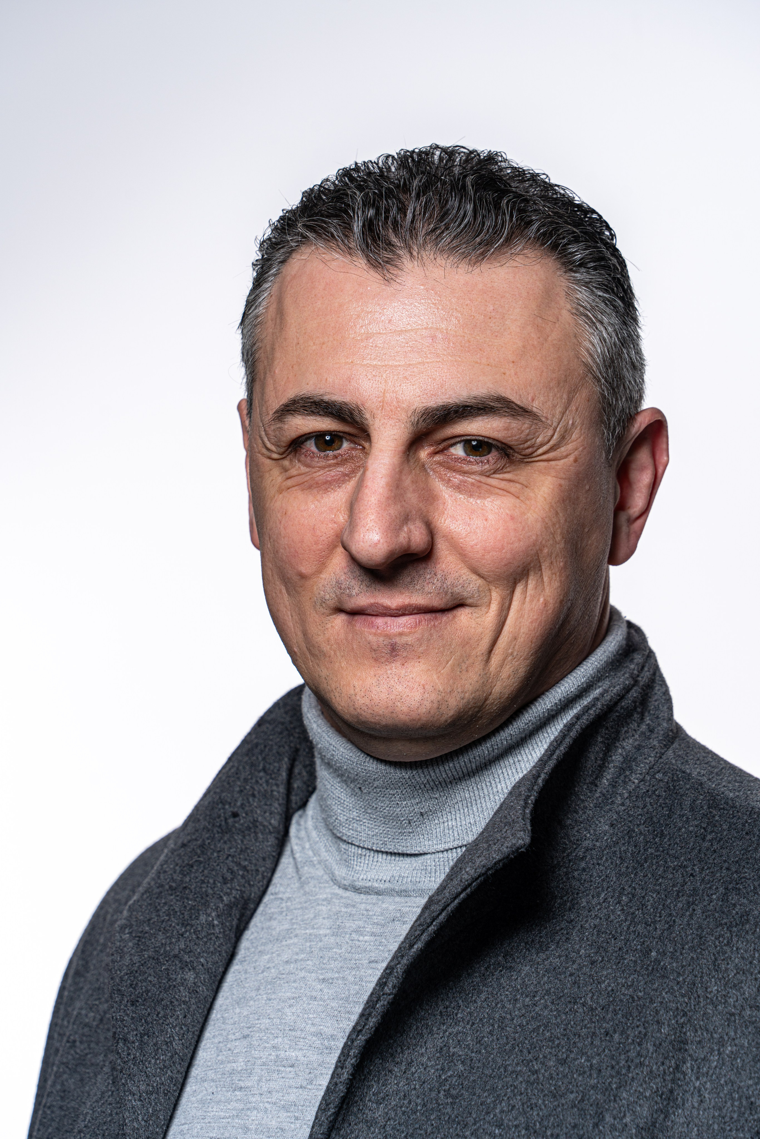 Male Portrait Photoshoot in Sofia — Stefan Portrait in Platon Style. Portrait & Boudoir Photographer in Sofia | Taymuraz Gumerov