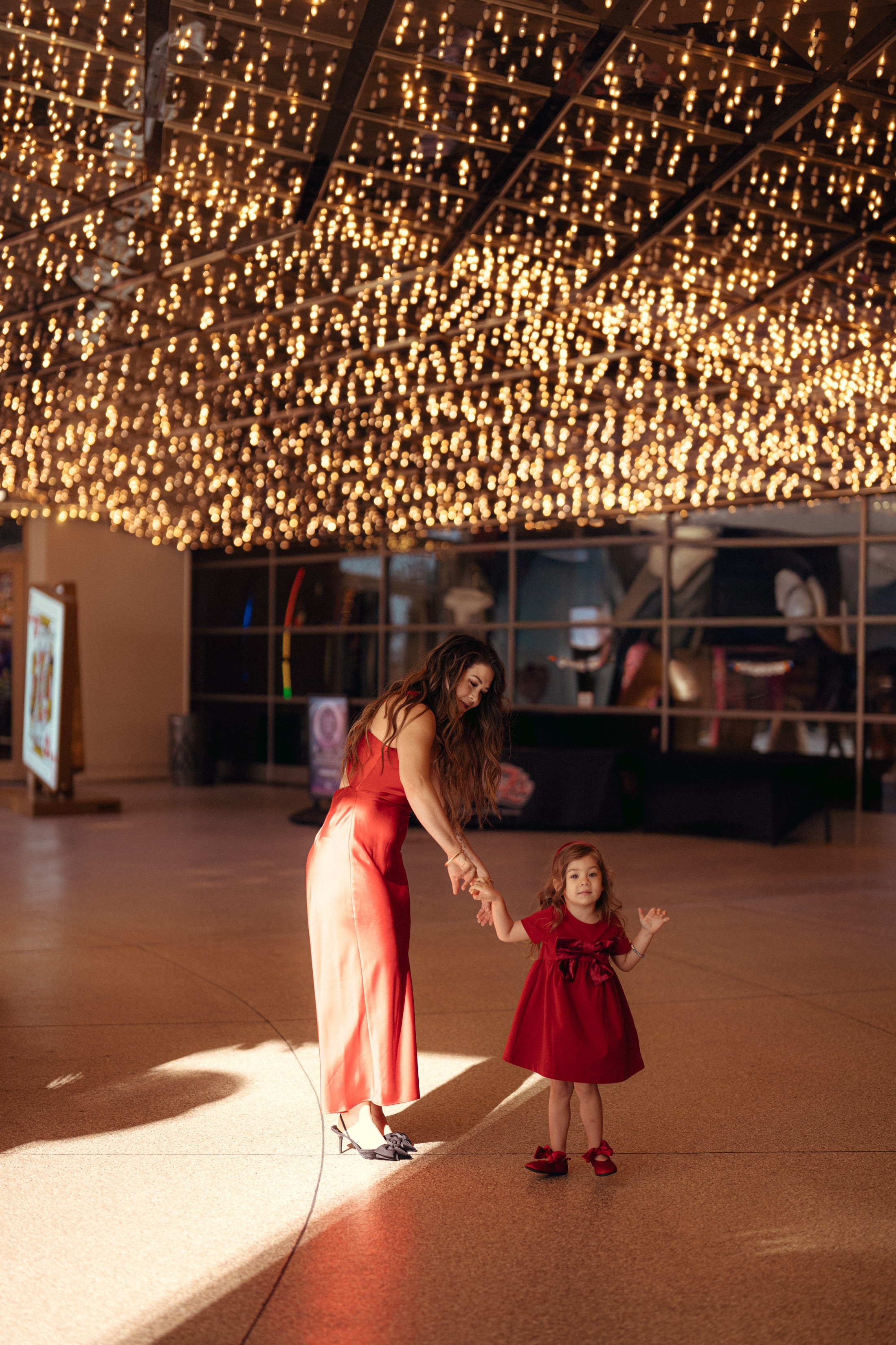 Brianna, Glenn, Jojo and Emmett. Wedding & elopement photographer Viktoriya Kravtsov. Las Vegas