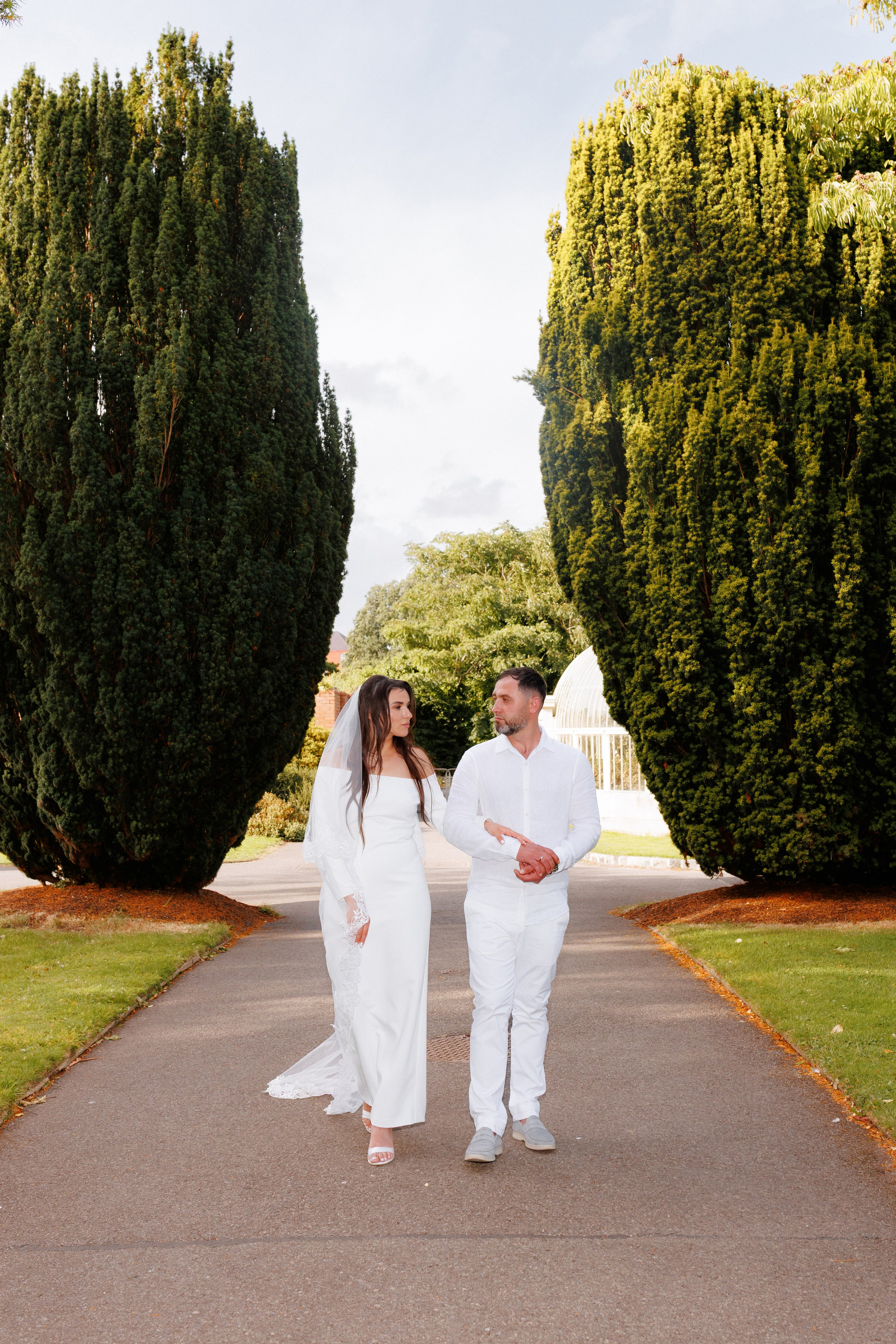 Cristi & Veronica. Photographer in Dublin, Pavel