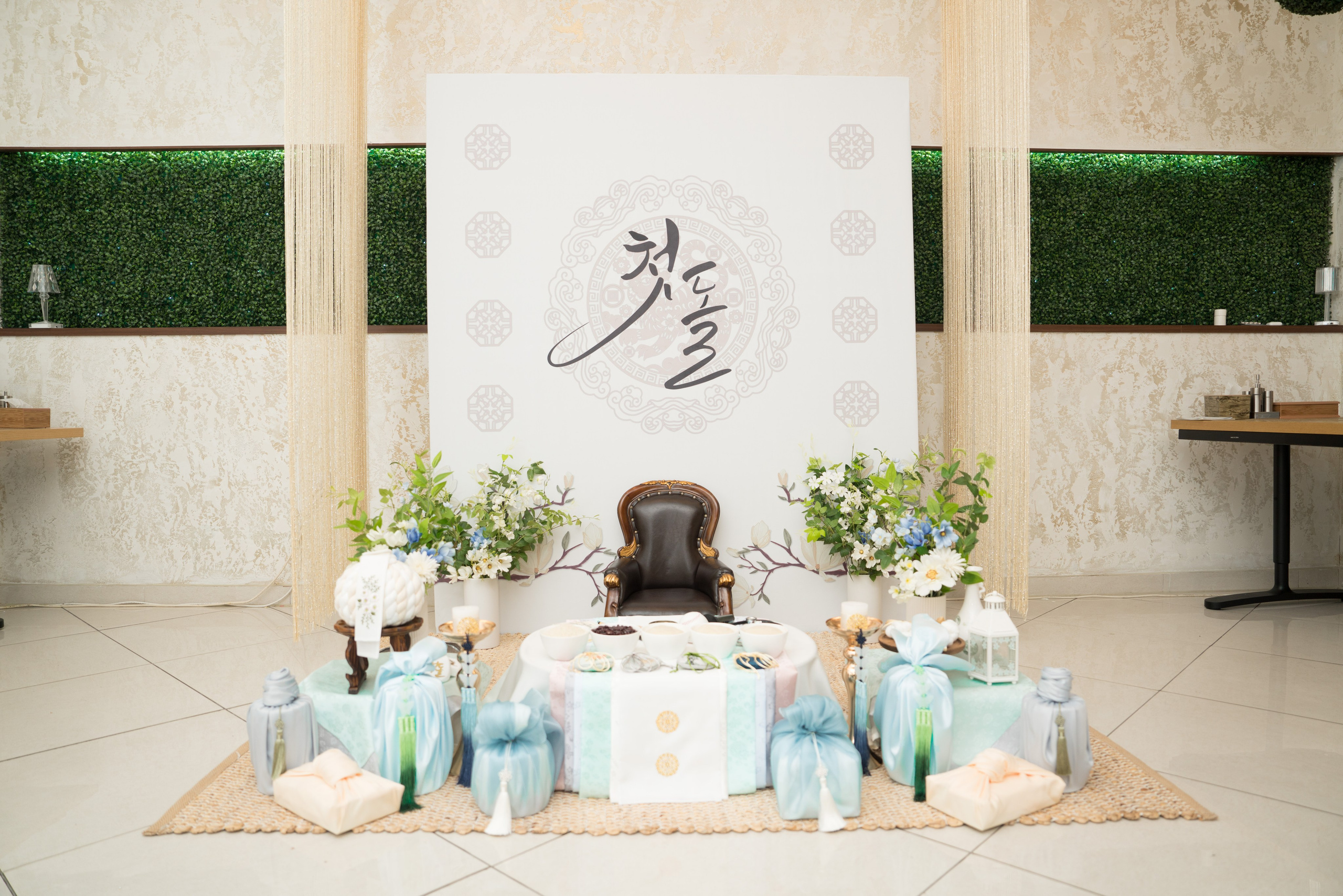 Утренний столик. Студия декора «Нарния»