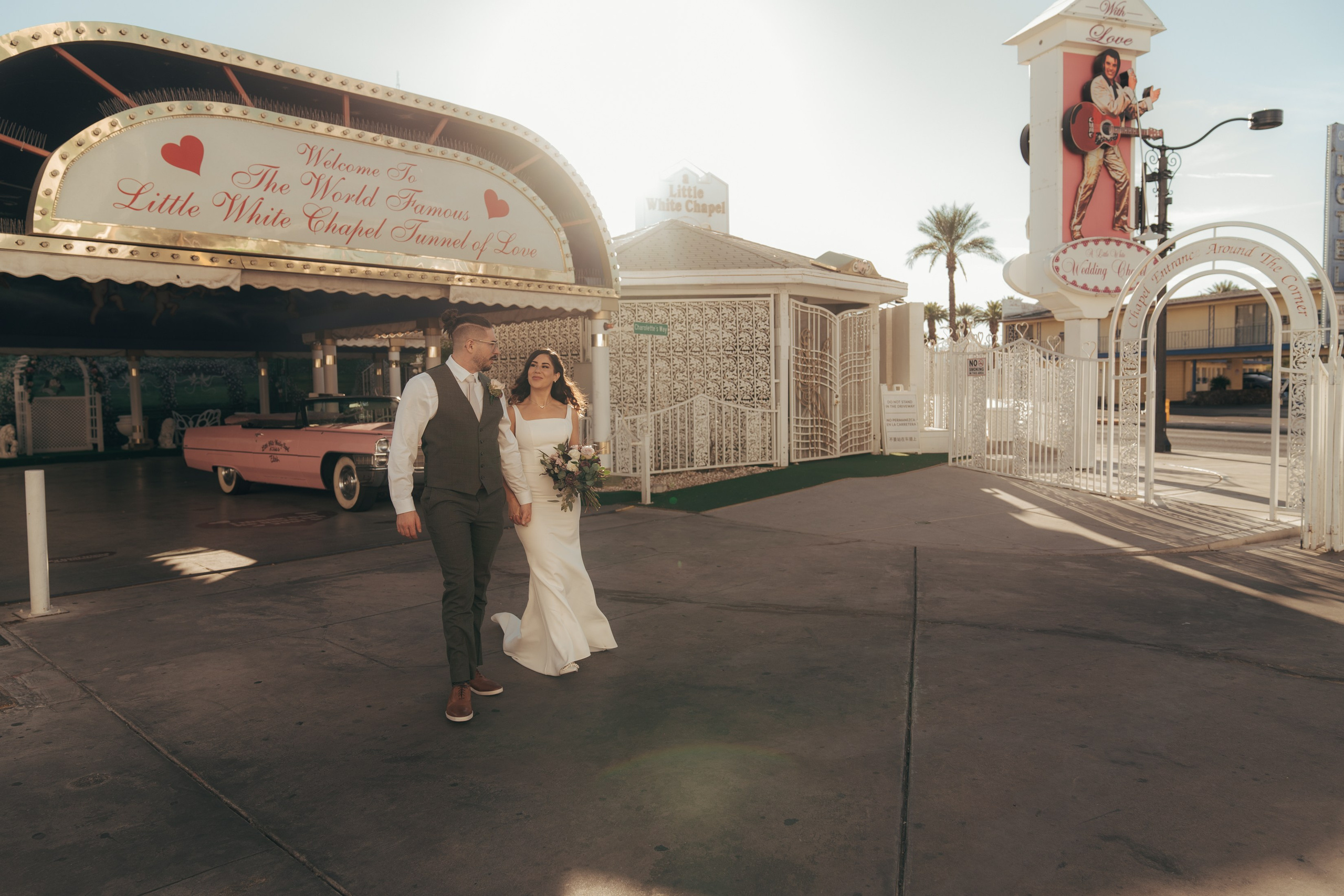 Evan&Jessica. Wedding & elopement photographer Viktoriya Kravtsov. Las Vegas
