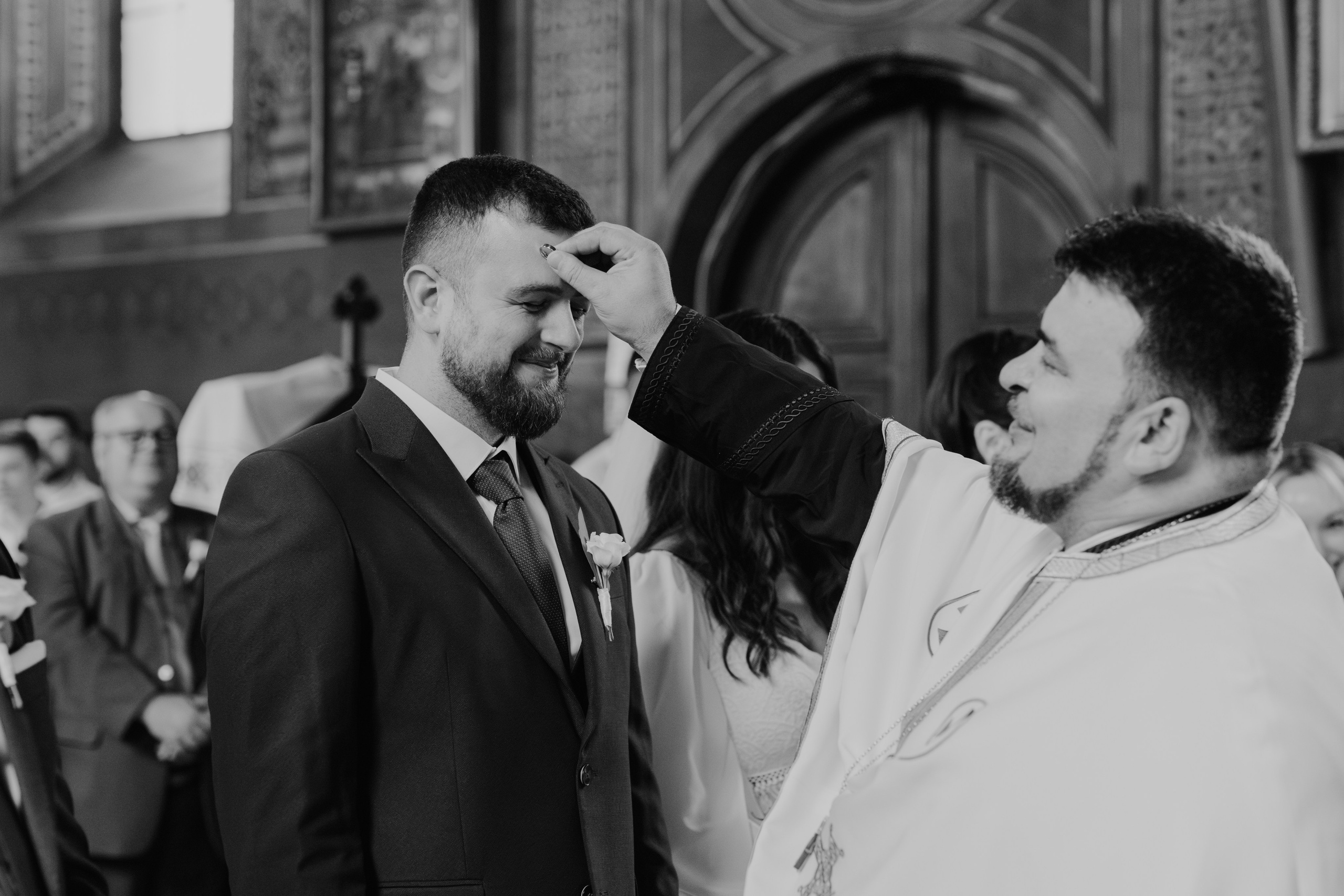 Flori & Cosmin. Main