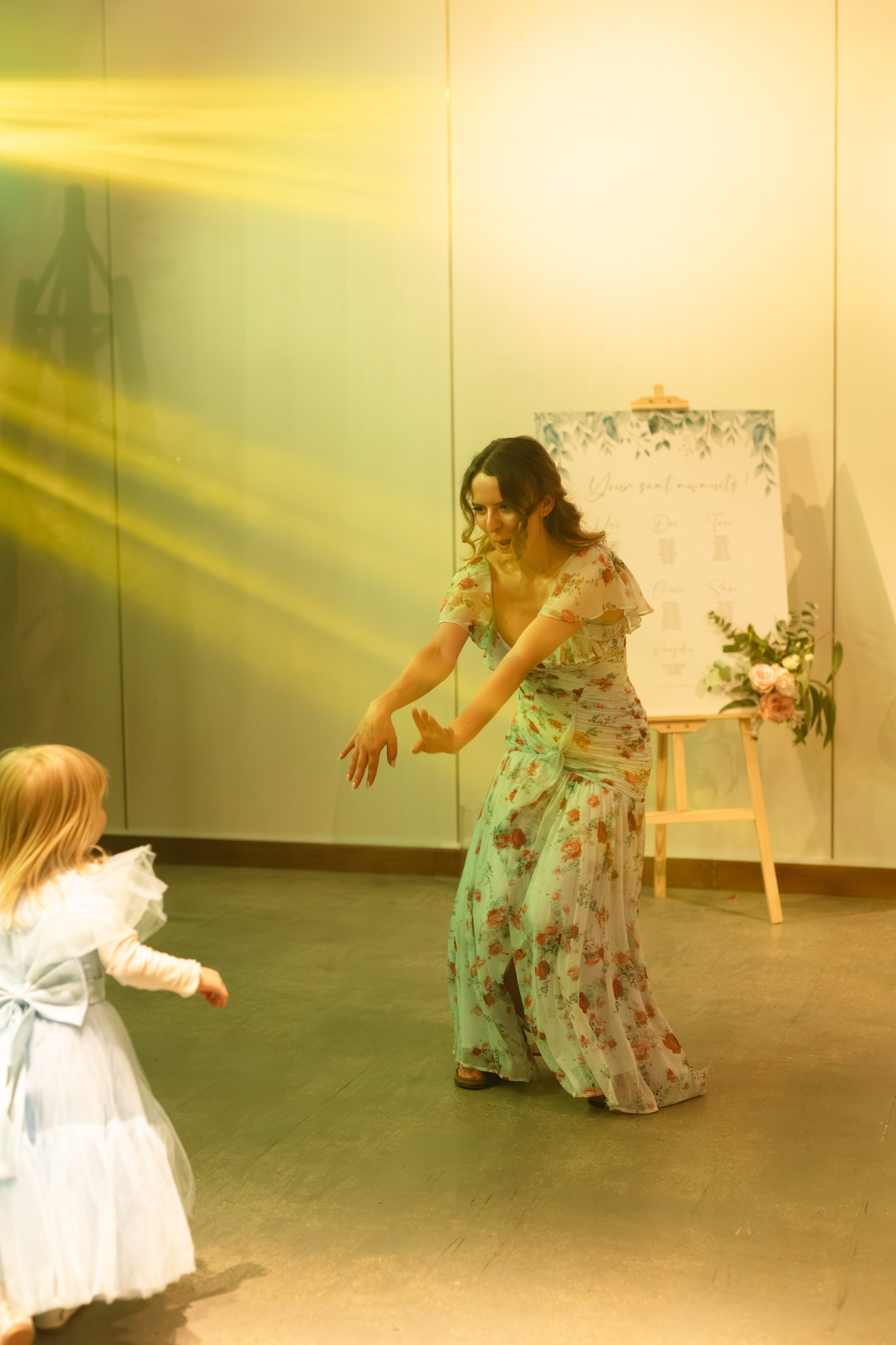 Flori & Cosmin. Main