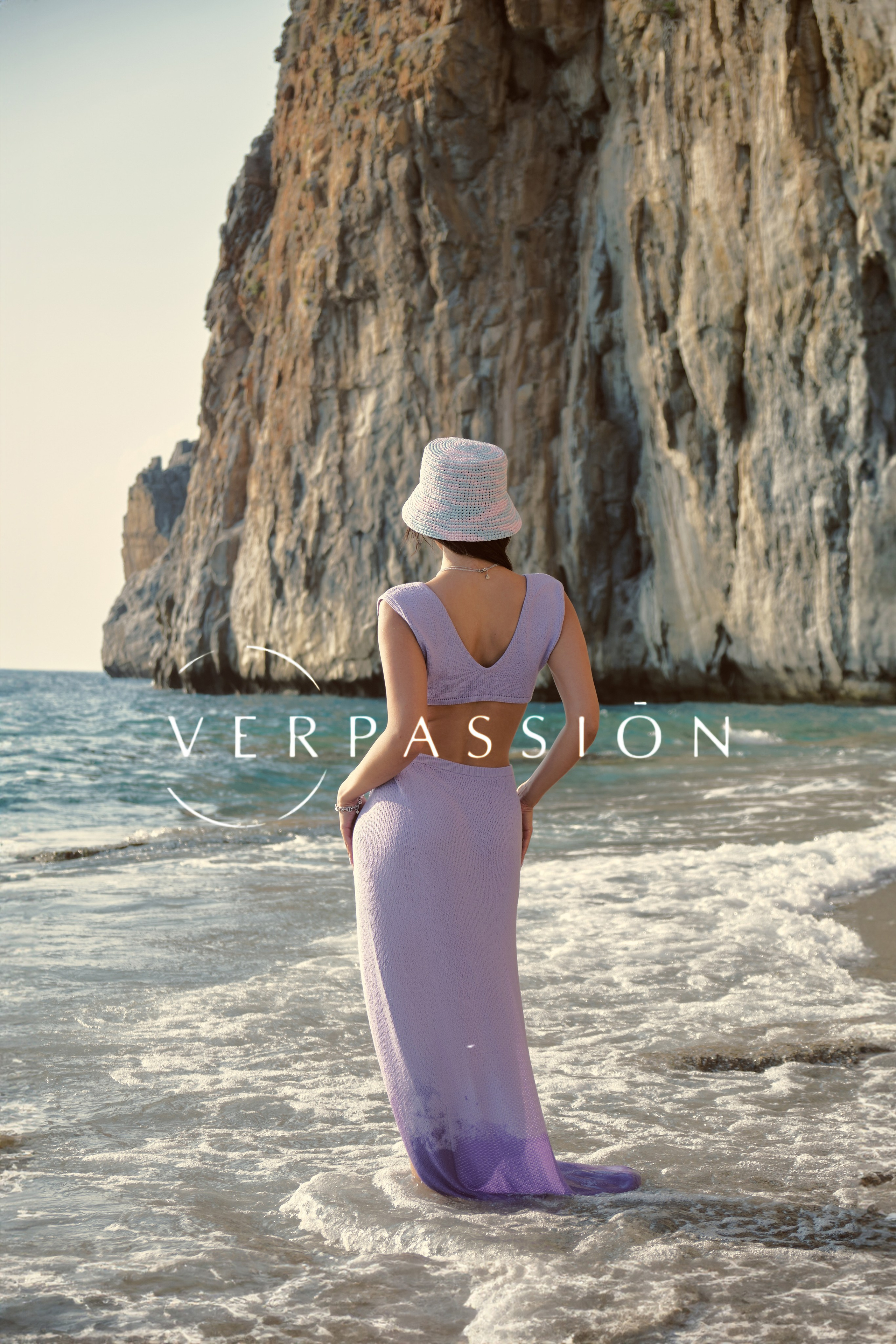 Verpassion SS'23. Commercial fashion photographer based in Turkey and Europe