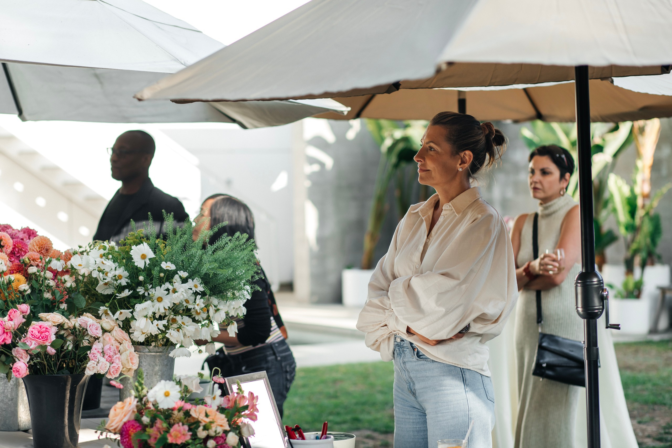 20th birthday flowermaid. Photographer Andrei White
