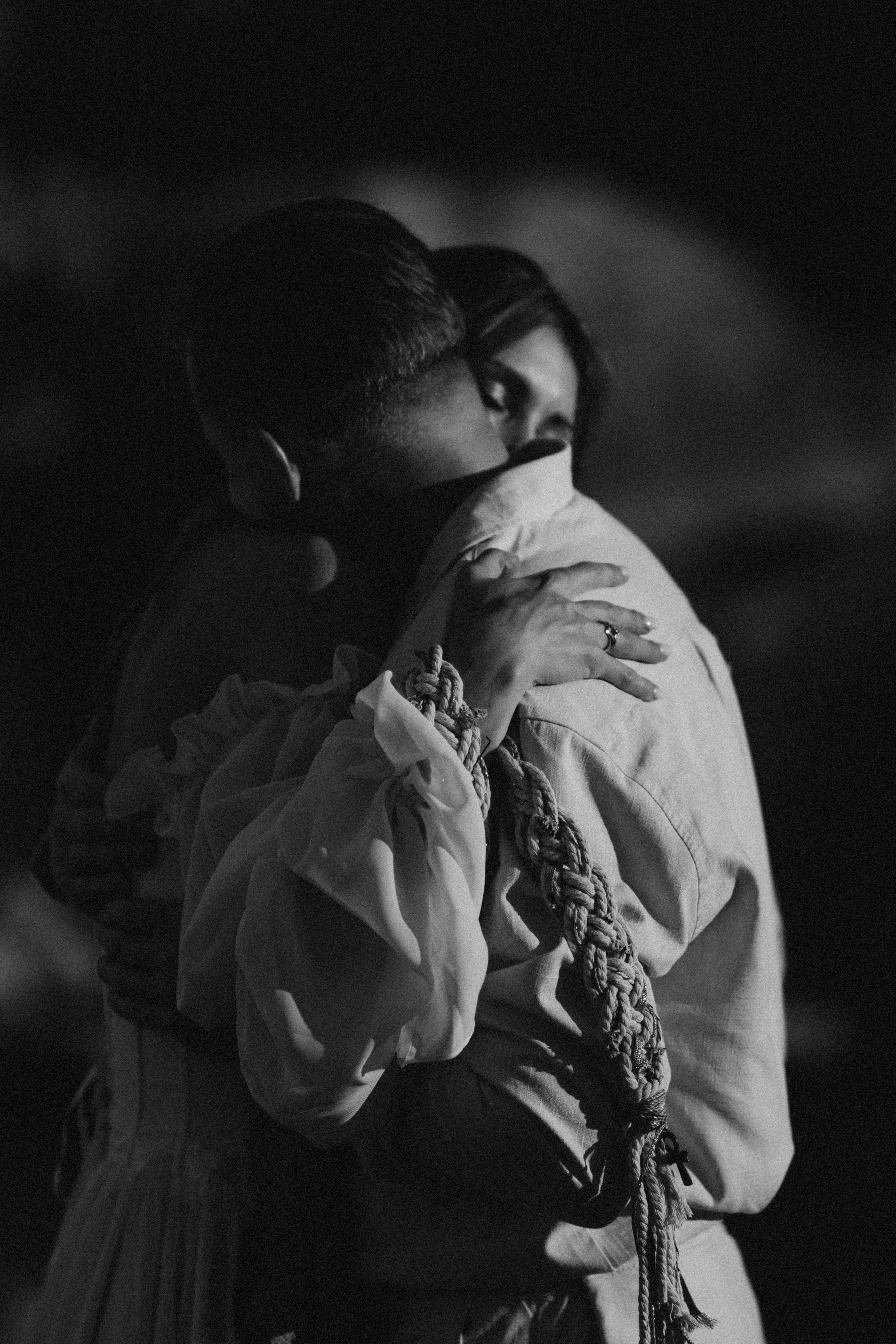 Intimate vow in the bay. Фотограф у Пальма де Майорка