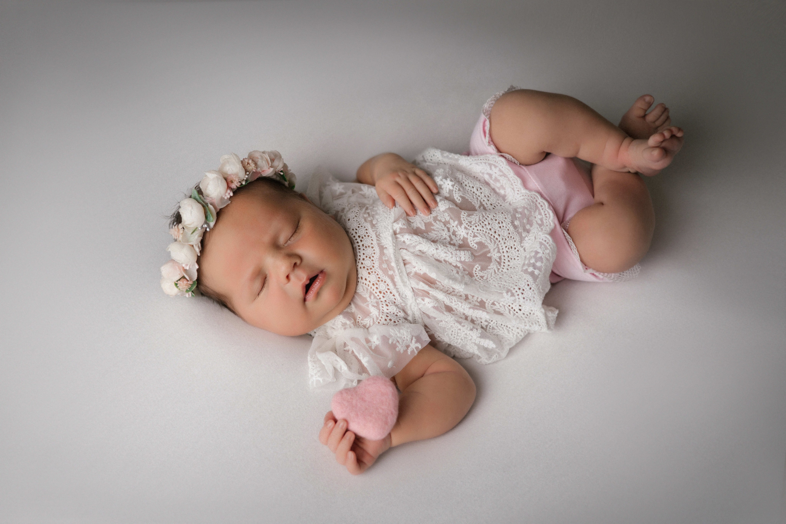 Allita 6 days. Newborn, Maternity & Family Photographer in Charlotte, North Carolina | Arhipova Julia