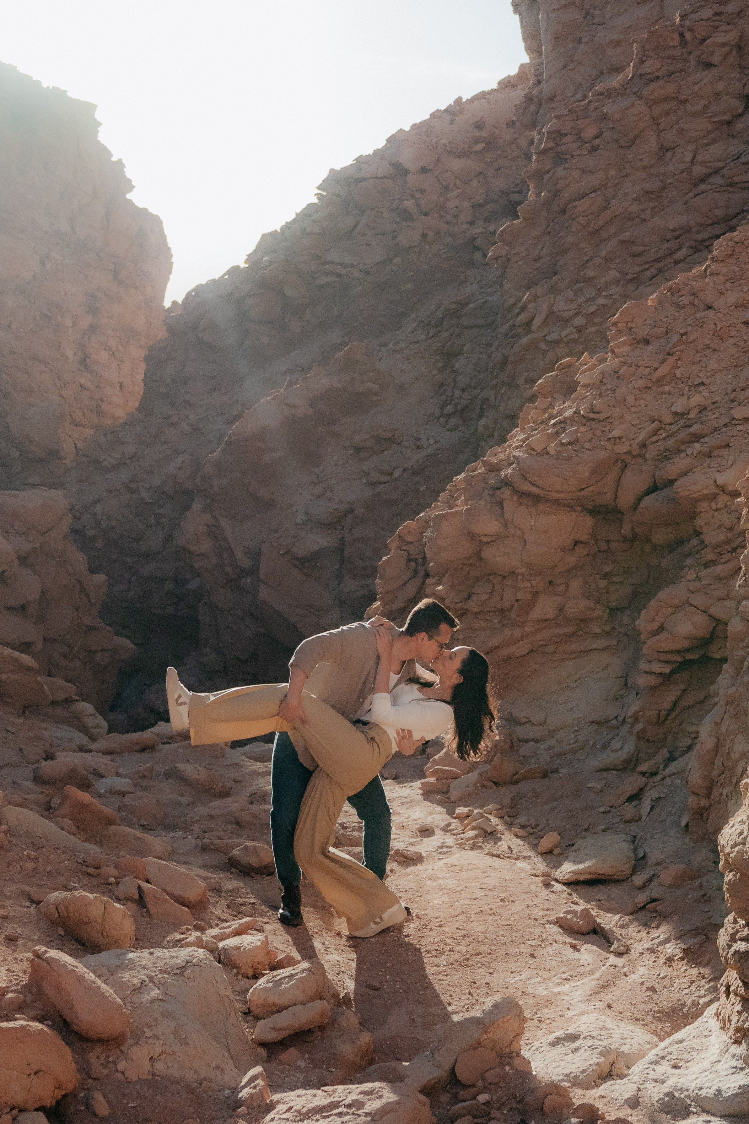 Sessão casual no Vale dos Cogumelos. Fotógrafo em San Pedro de Atacama