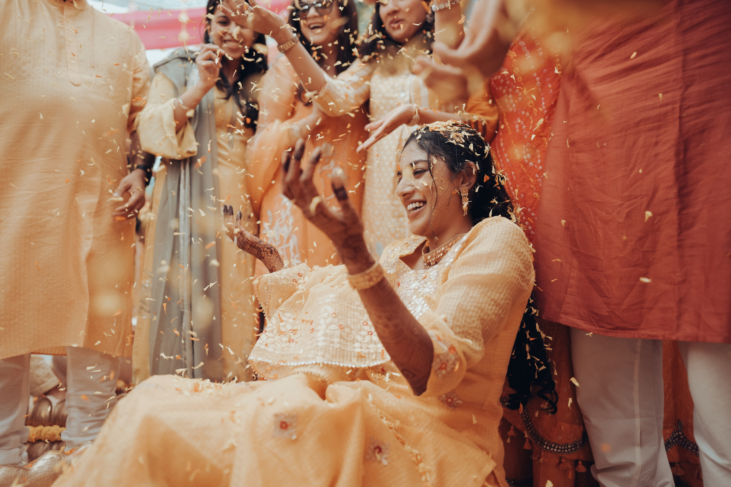 HALDI & MEHANDI. Wedding photographer Stalen Robert