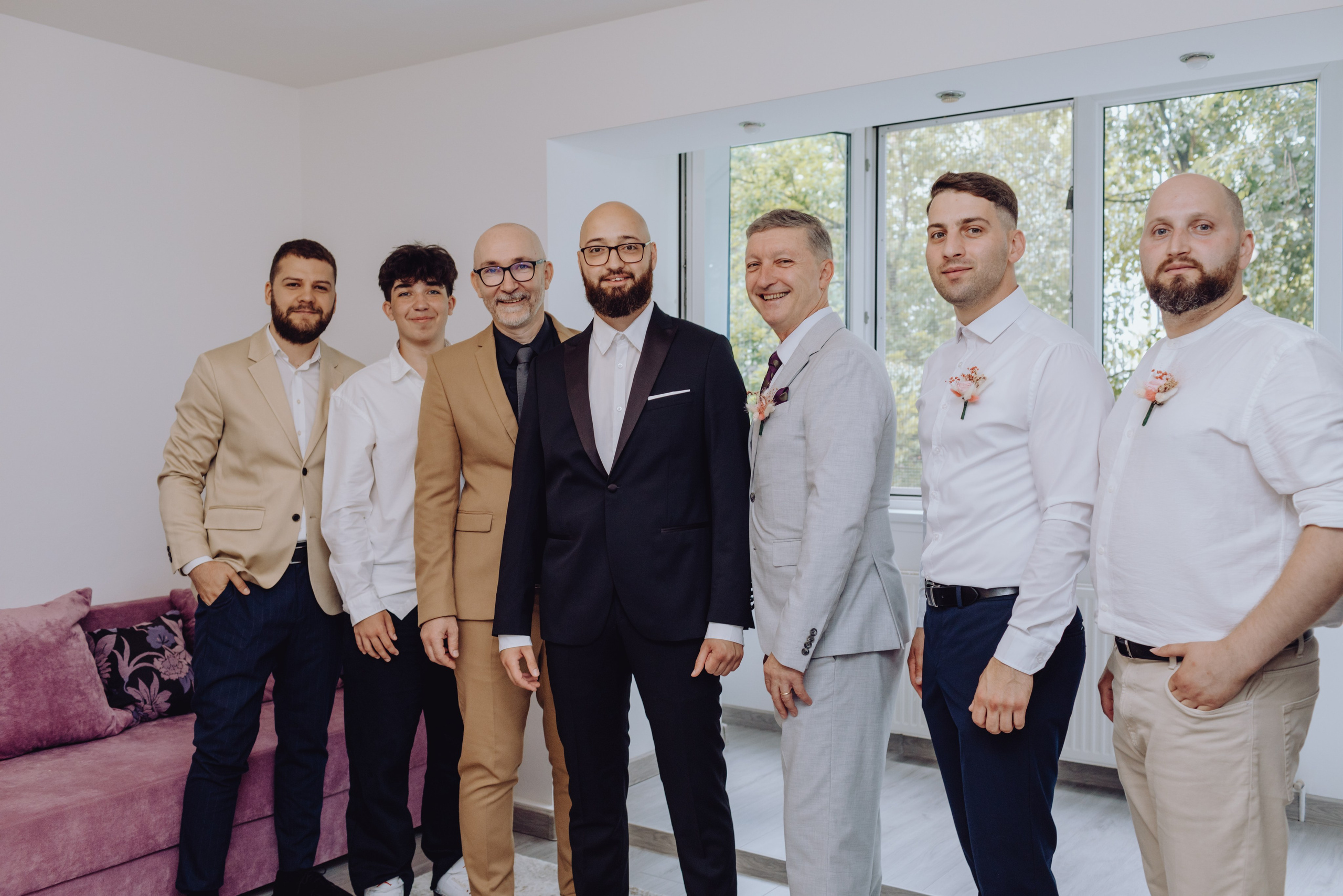 Moise & Delia. Wedding & couple photographer from Romania Rut Vetan